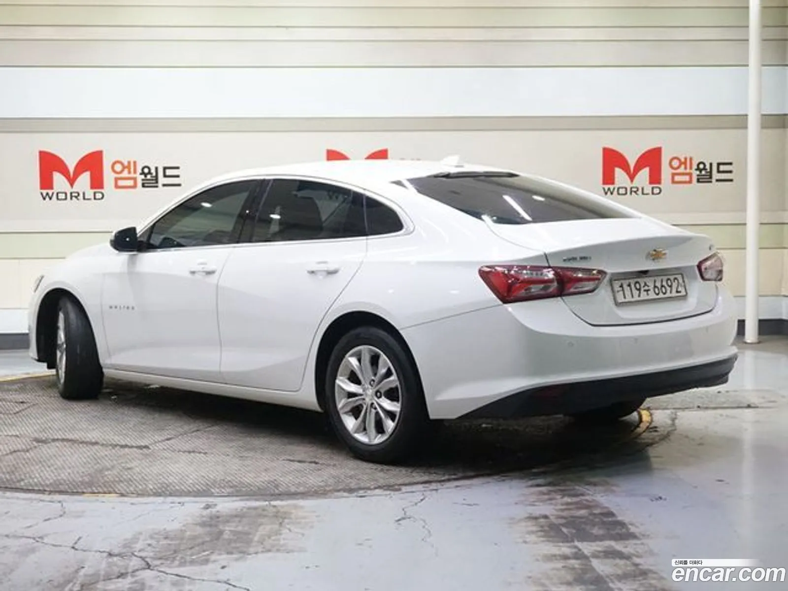 Chevrolet Malibu Ix 18 Hybrid Lt 2019 - фотография 8016966