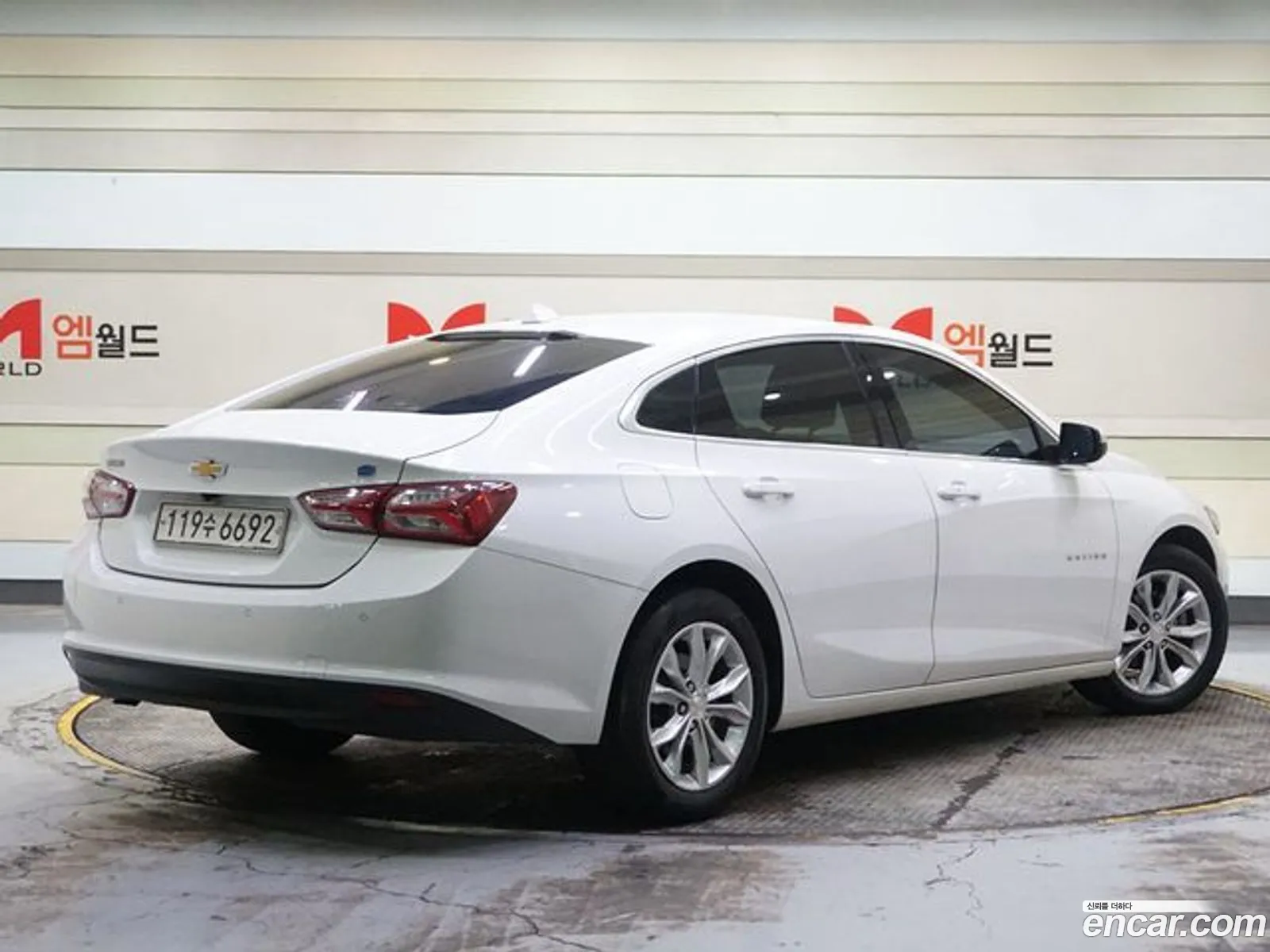 Chevrolet Malibu Ix 18 Hybrid Lt 2019 - фотография 8016968