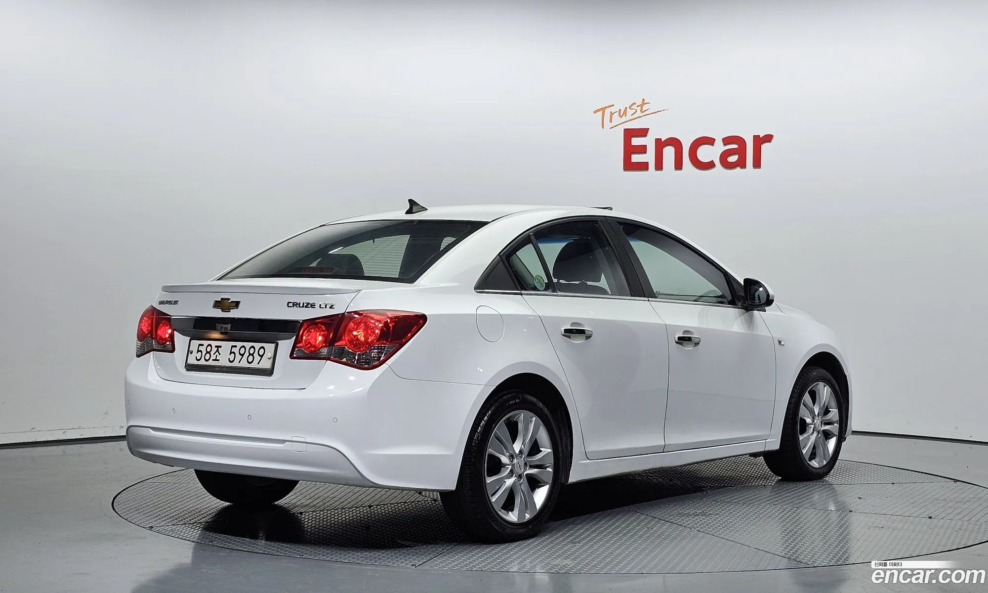 Chevrolet Cruze I 18 Ltz 2013 - фотография 8014043