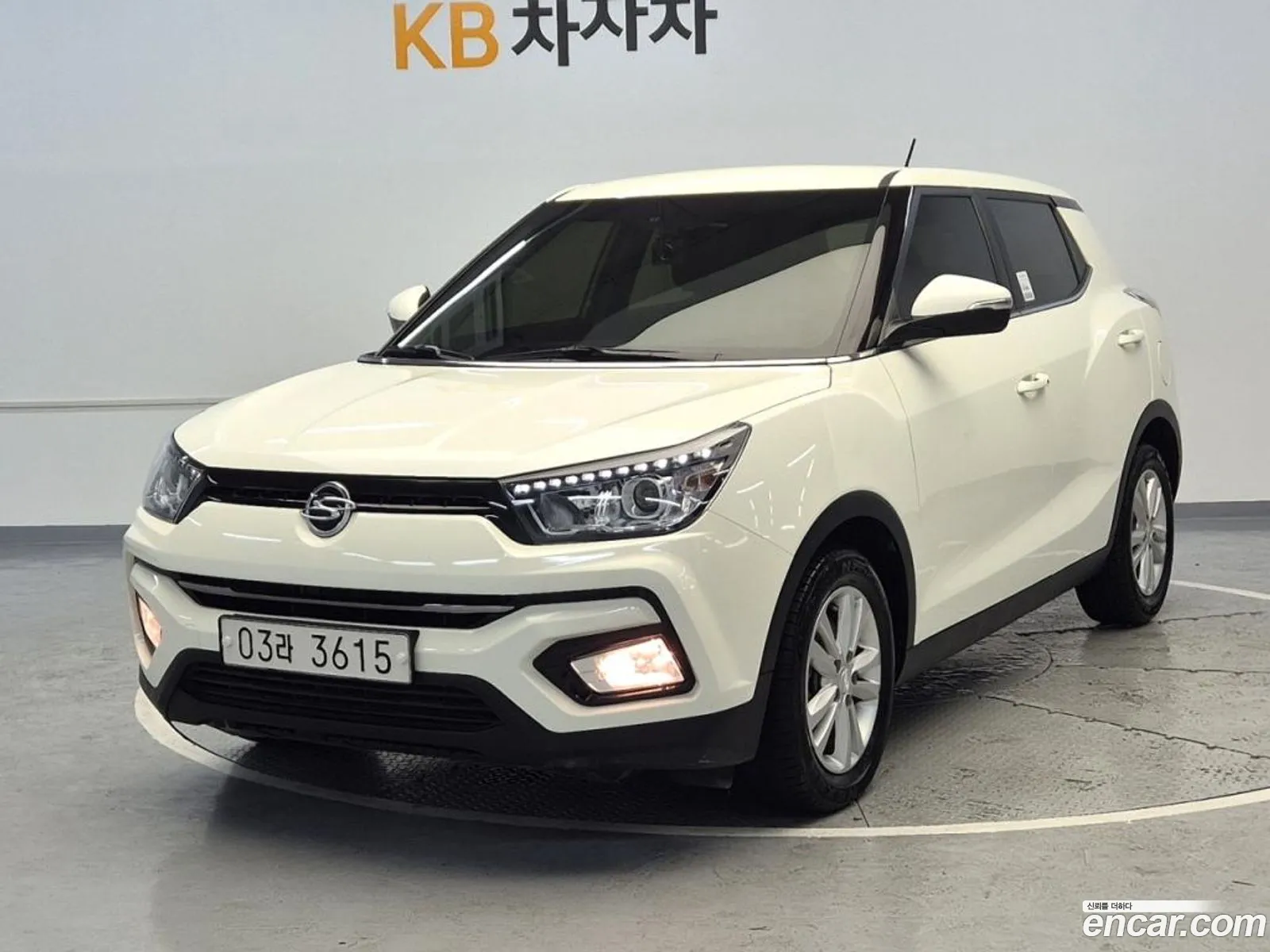 Ssangyong Tivoli Tivoli Vx 2Wd 2018 - фотография 19876126