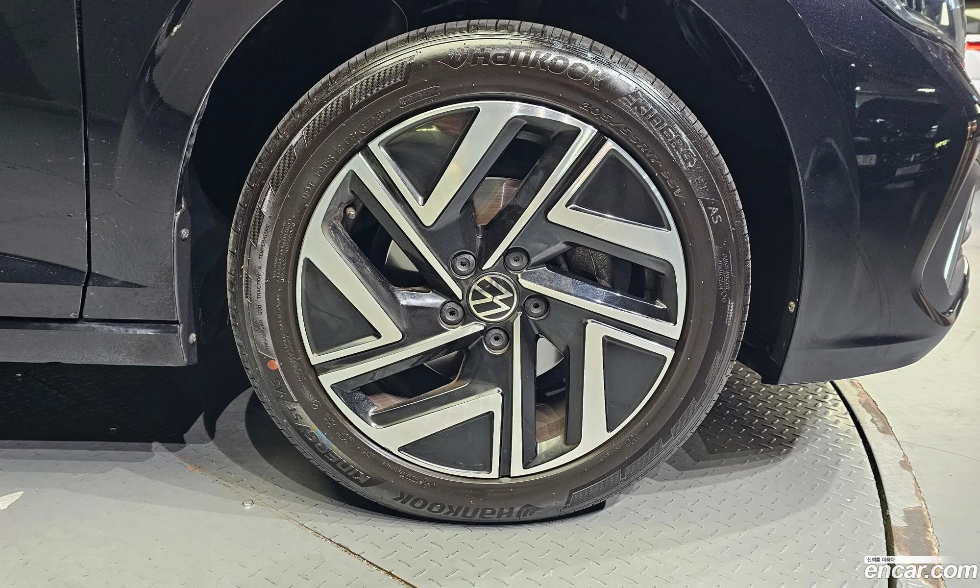 Volkswagen Jetta 7Th Generation 15 Tsi Prestige - фотография 8087967