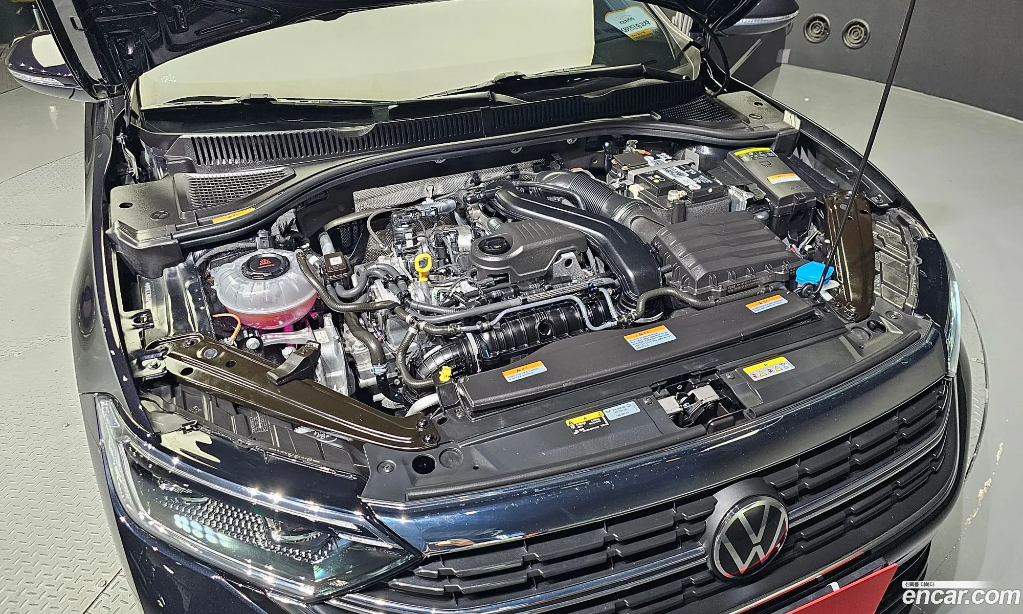 Volkswagen Jetta 7Th Generation 15 Tsi Prestige - фотография 8087968