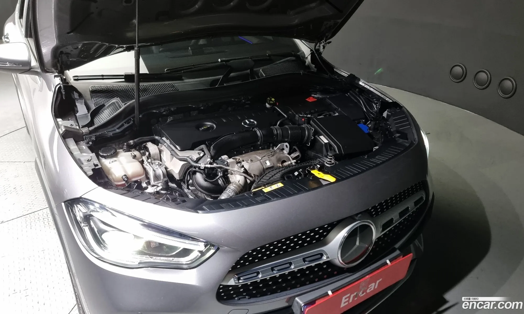 Mercedes-Benz Gla-Klasse Gla250 4Matic 2023 - фотография 18898358