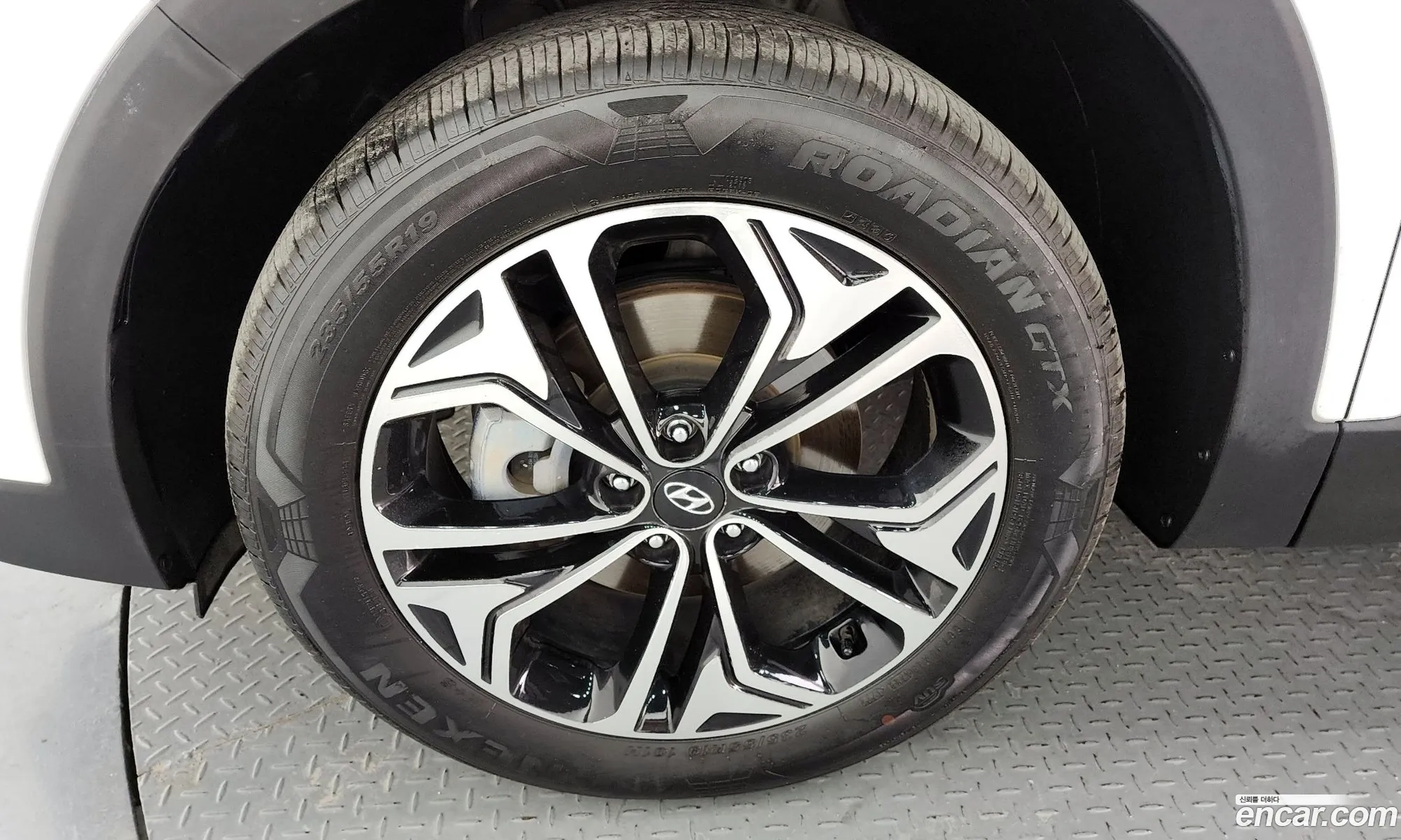 Hyundai Santa Fe Iv Diesel 20 2Wd 2020 - фотография 17175335