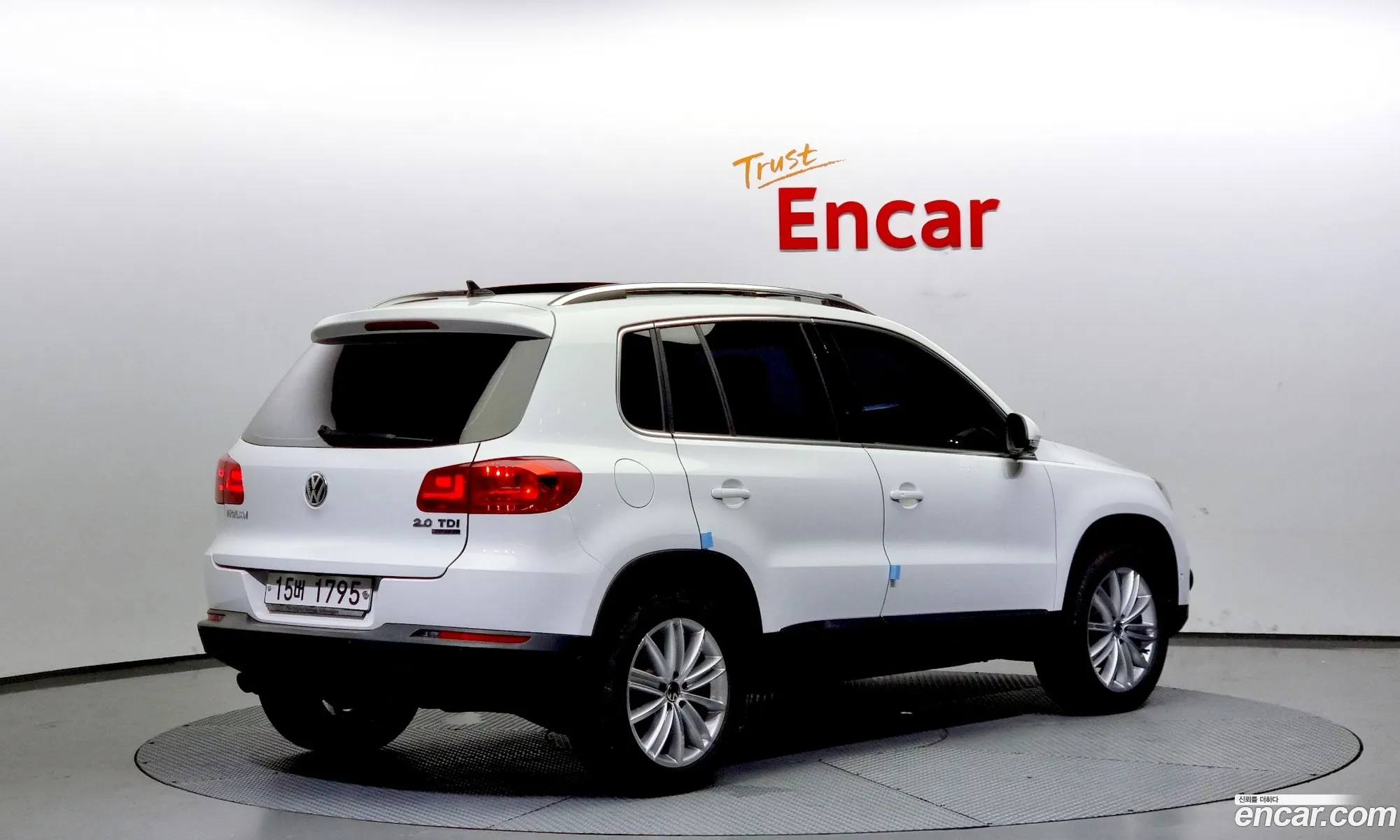 Volkswagen Tiguan I 20 Tdi Premium 2014 - фотография 8134196