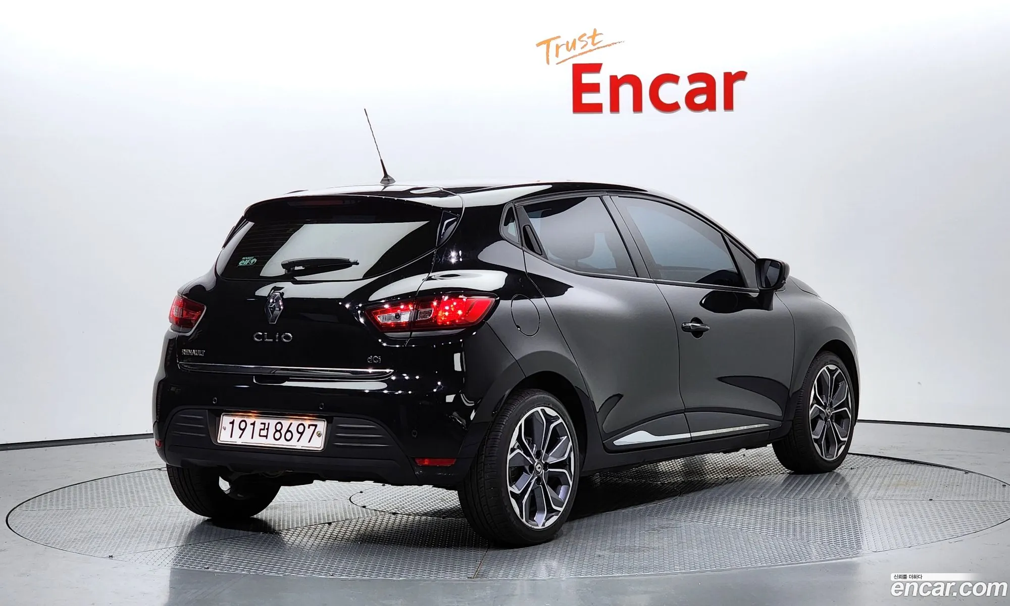 Renault Samsung Clio Zen 2018 - фотография 72582