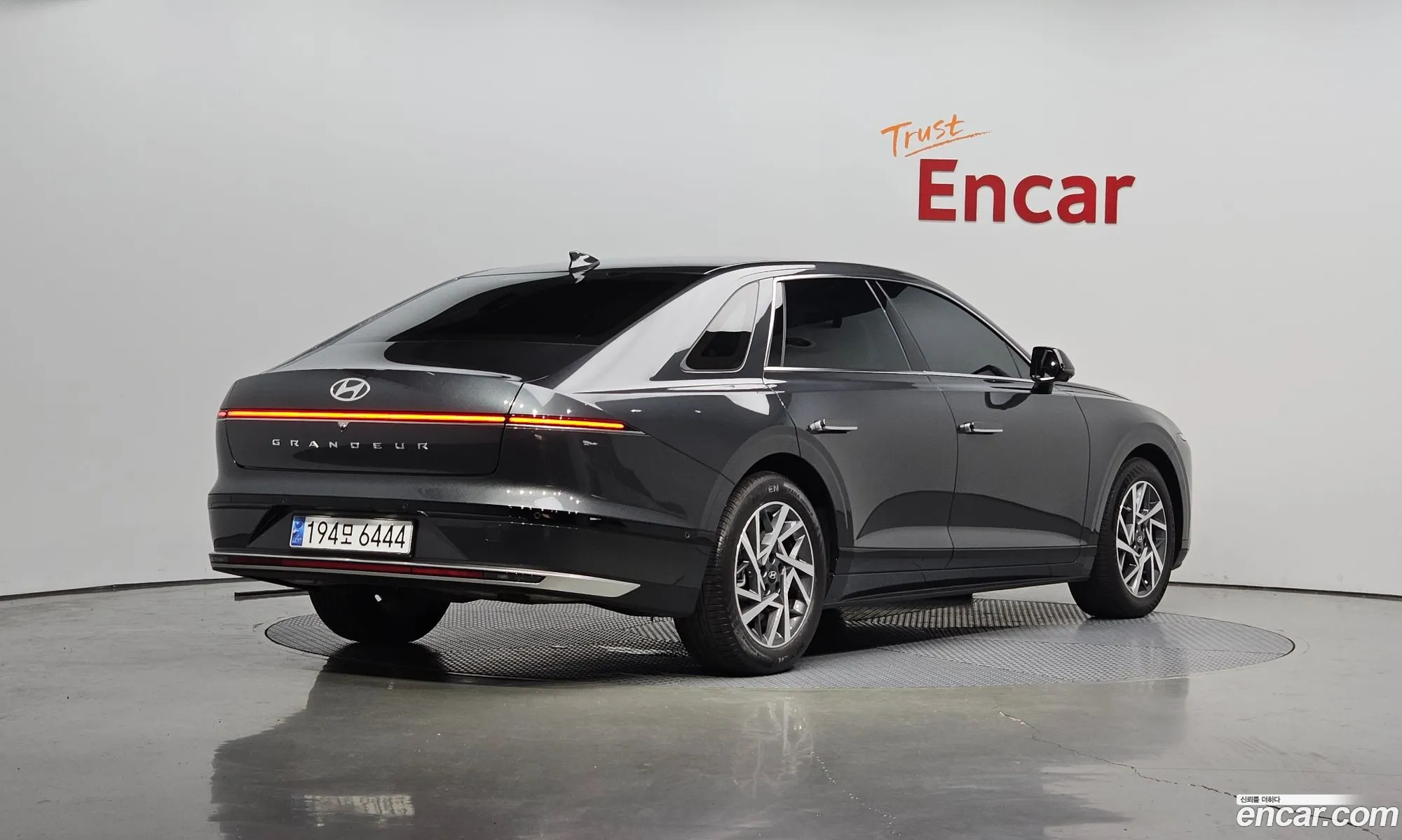 Hyundai Grandeur 35 Gasoline 2Wd 2023 - фотография 11343147