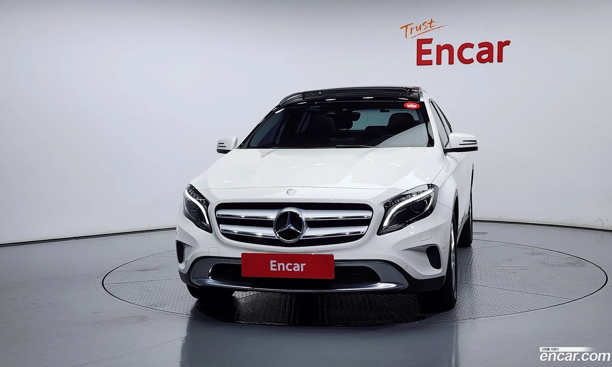 Mercedes-Benz Gla-Klasse Gla200D 2016 - фотография 1799208