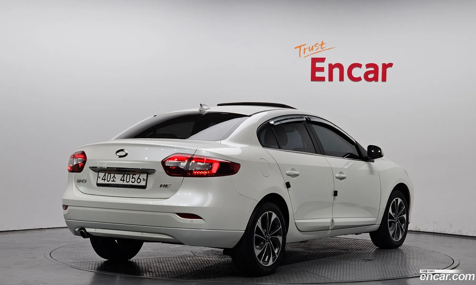 Renault Samsung Sm3 Re 2015 - фотография 4642447