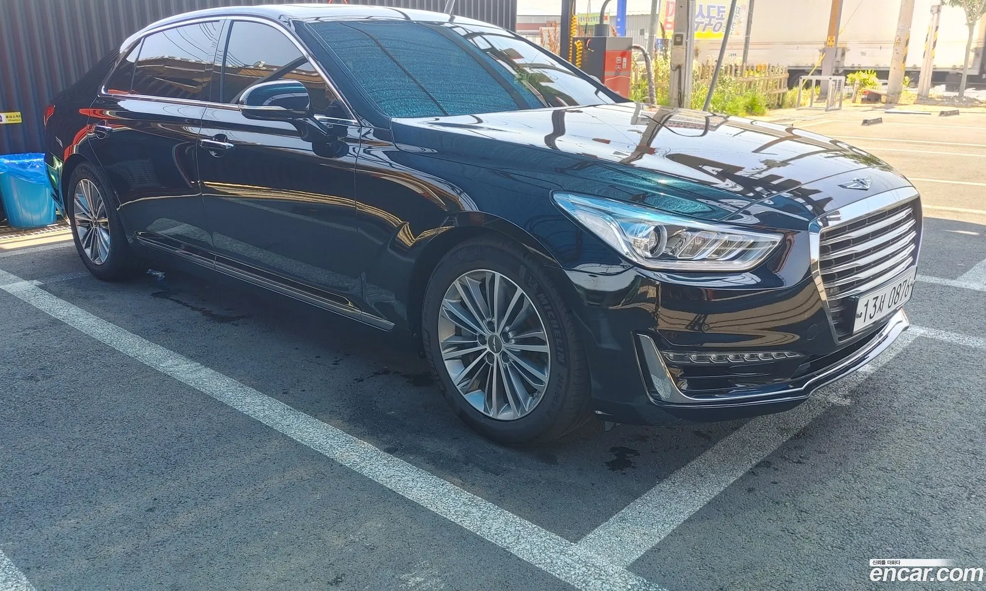 Genesis G90 I 38 Gdi Awd 2016 - фотография 16297823