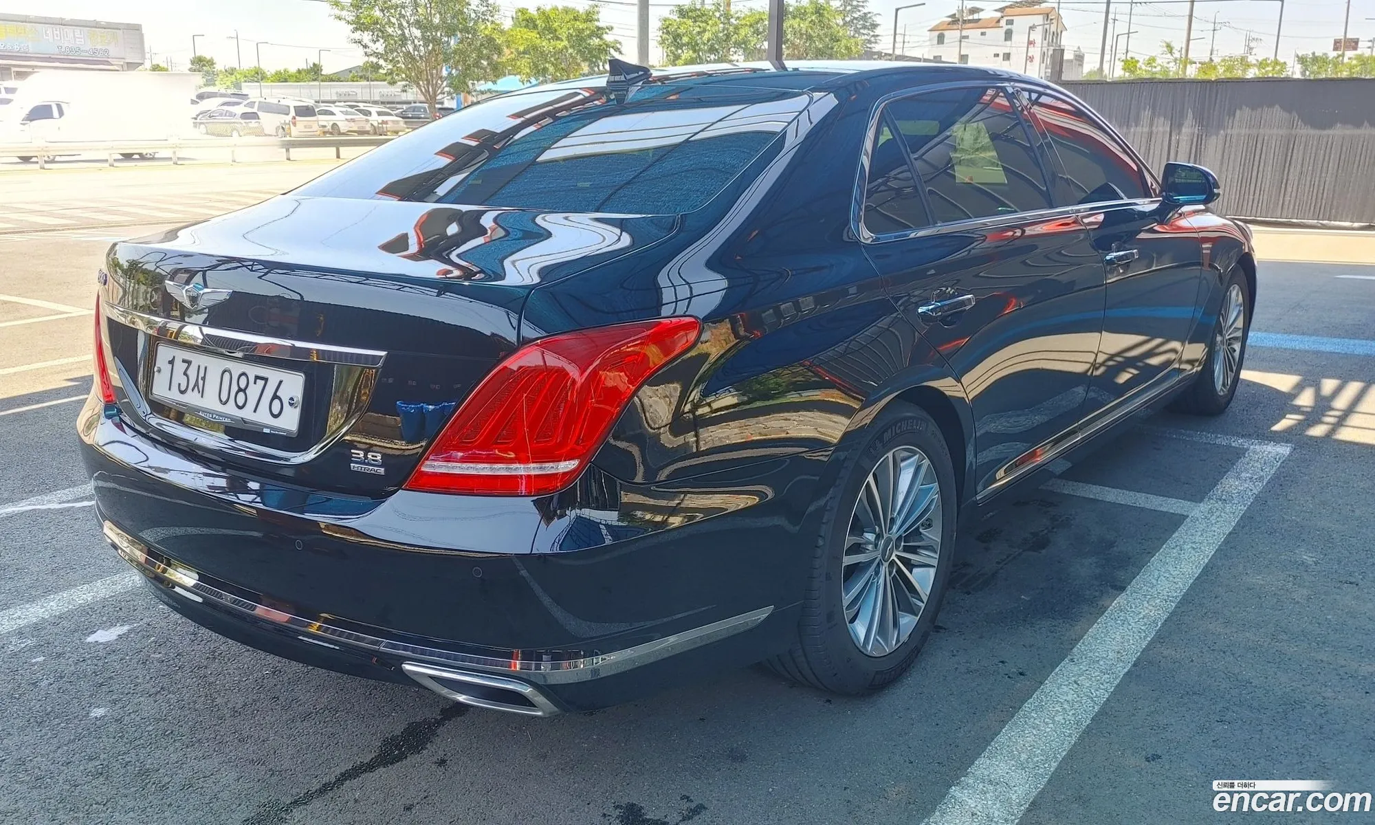 Genesis G90 I 38 Gdi Awd 2016 - фотография 16297824
