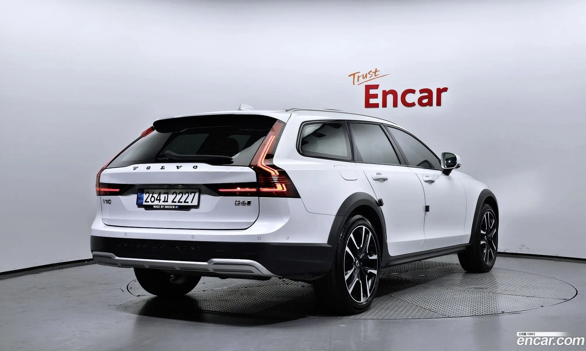 Volvo V90 Ii B6 Pro Awd 2021 - фотография 6107065