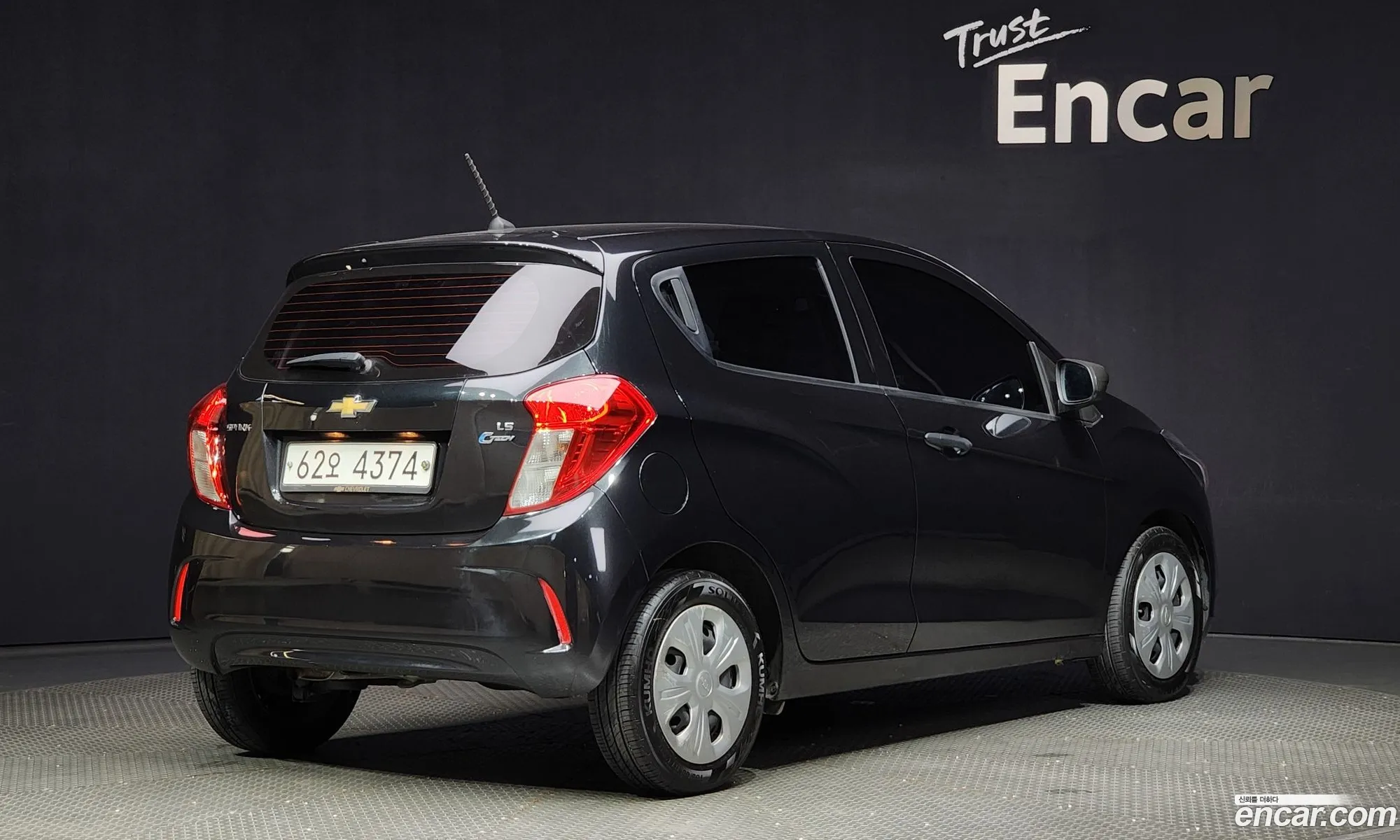 Chevrolet Spark Ls 2016 - фотография 8148101