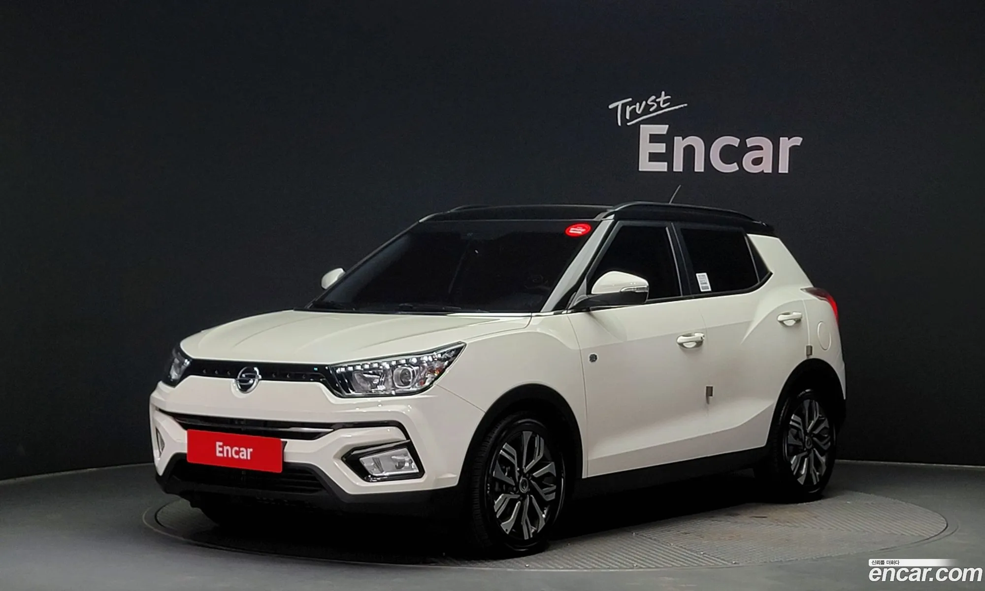 Kg Mobility Ssangyong Tivoli Armor Diesel Vx 2Wd - фотография 7295197