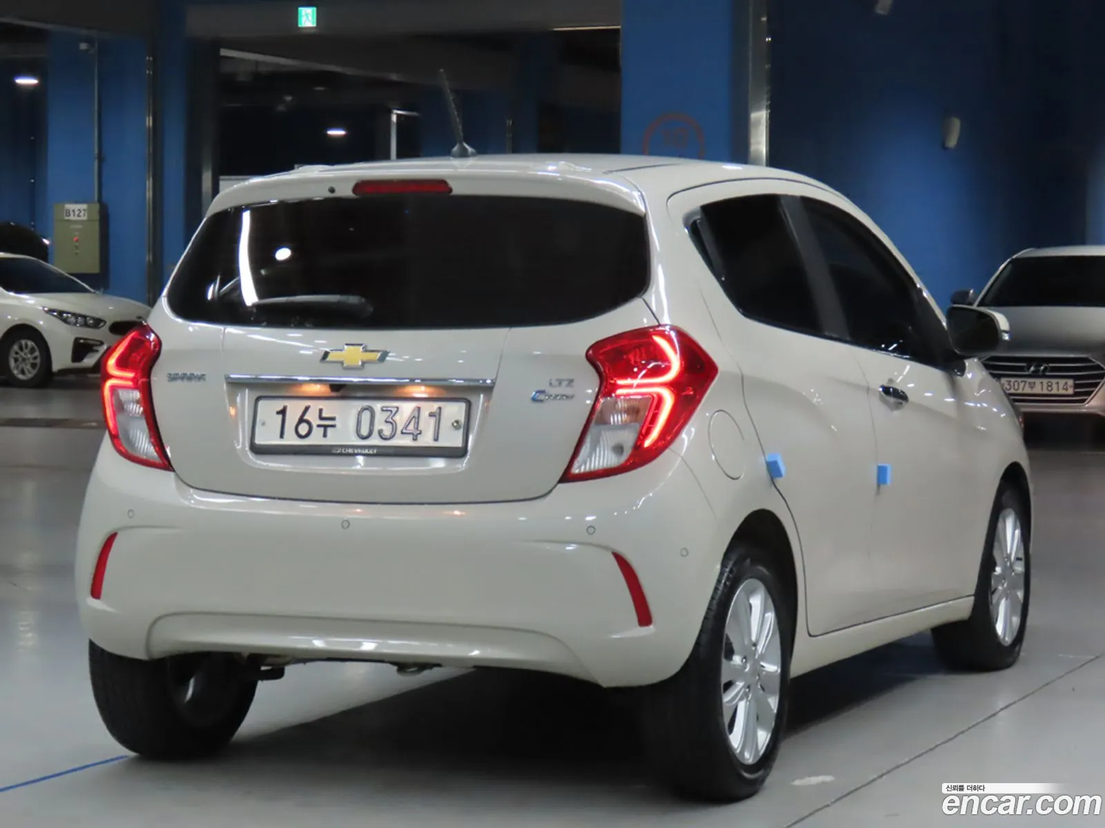 Chevrolet Spark Ltz 2016 - фотография 8106399