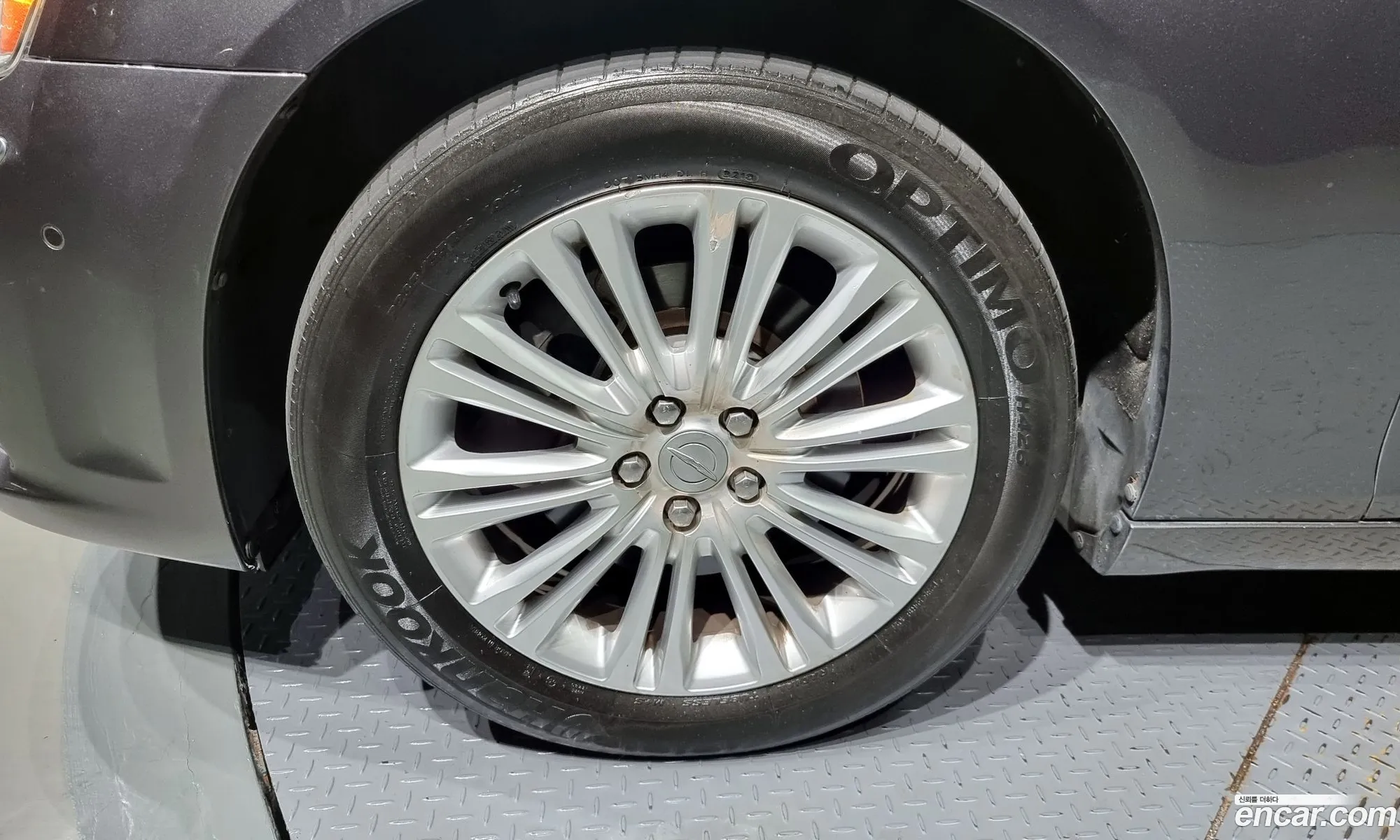 Chrysler 300C Ii 36 Awd 2014 - фотография 3524410