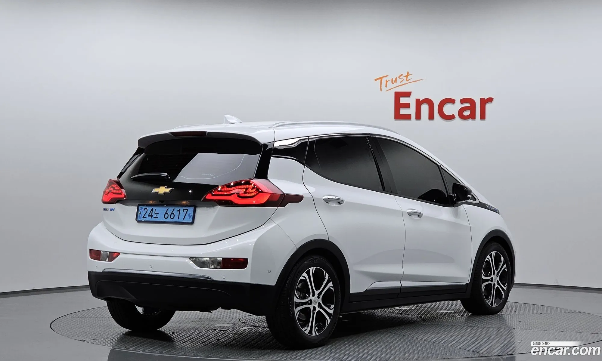 Chevrolet Bolt Euv Ev Premier 2019 - фотография 8078366