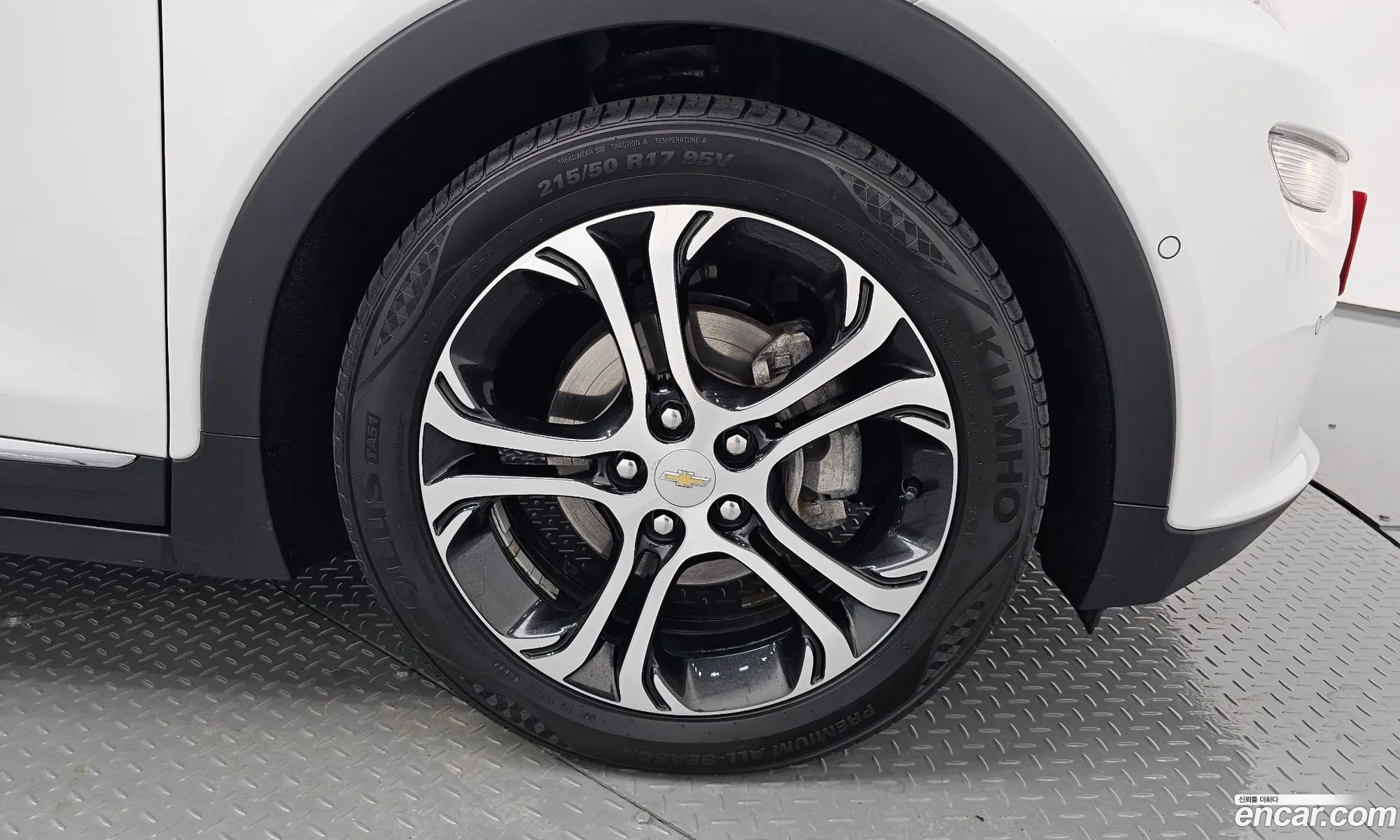 Chevrolet Bolt Euv Ev Premier 2019 - фотография 8078369