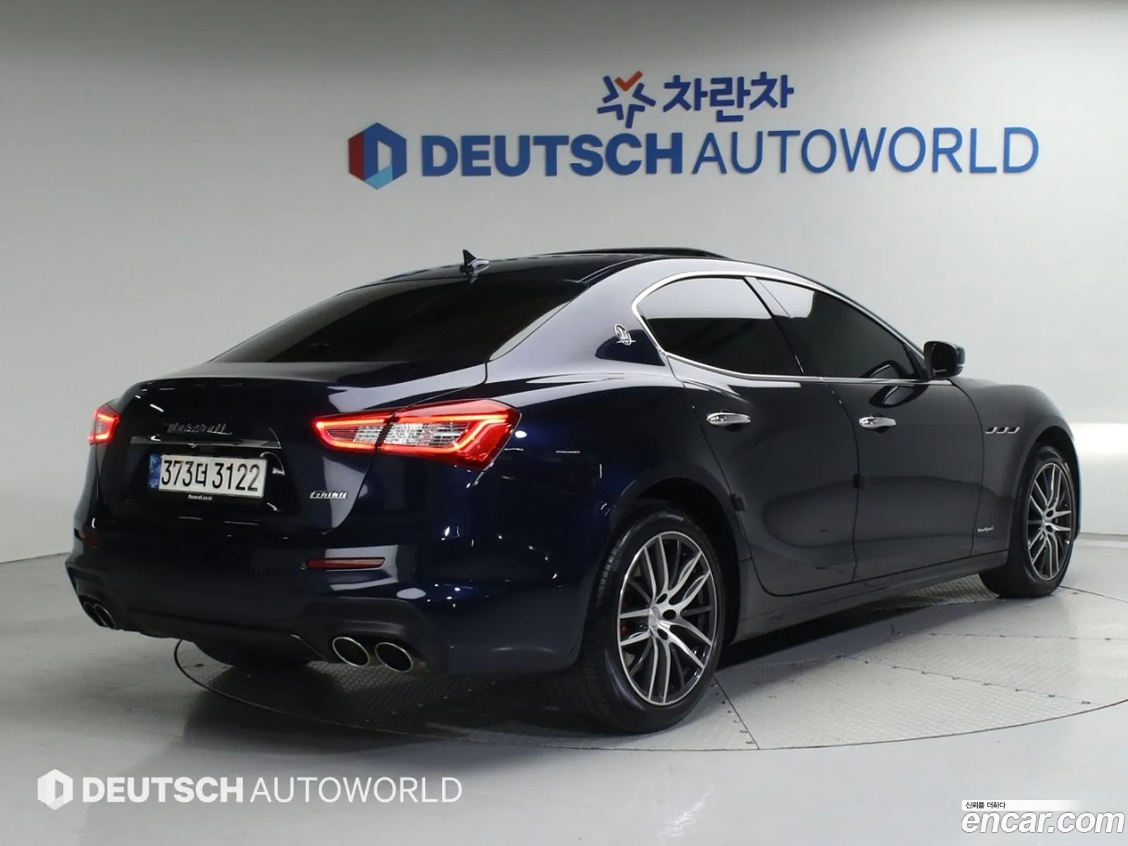 Maserati Ghibli 30 Gran Sports 2020 - фотография 3695826