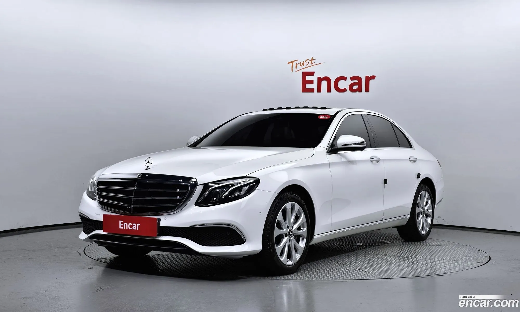 Mercedes-Benz E-Klasse V W213 S213 C238 E300 4Matic Exclusive 2020 - фотография 18806592