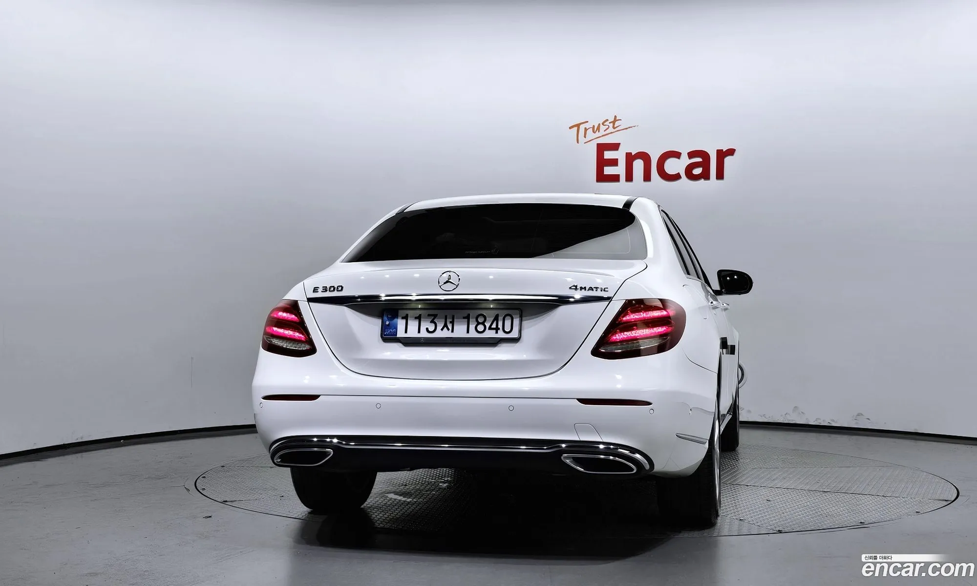 Mercedes-Benz E-Klasse V W213 S213 C238 E300 4Matic Exclusive 2020 - фотография 18806595