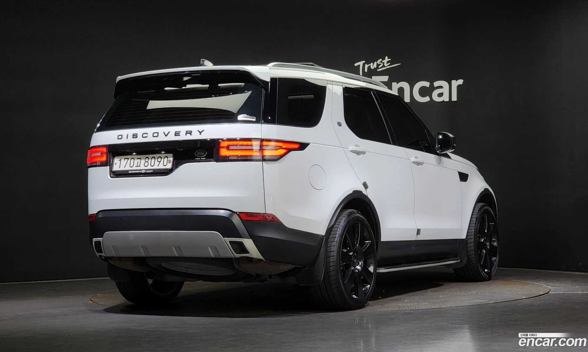 Land Rover Discovery V 30 Td6 Hse 2018 - фотография 7374967
