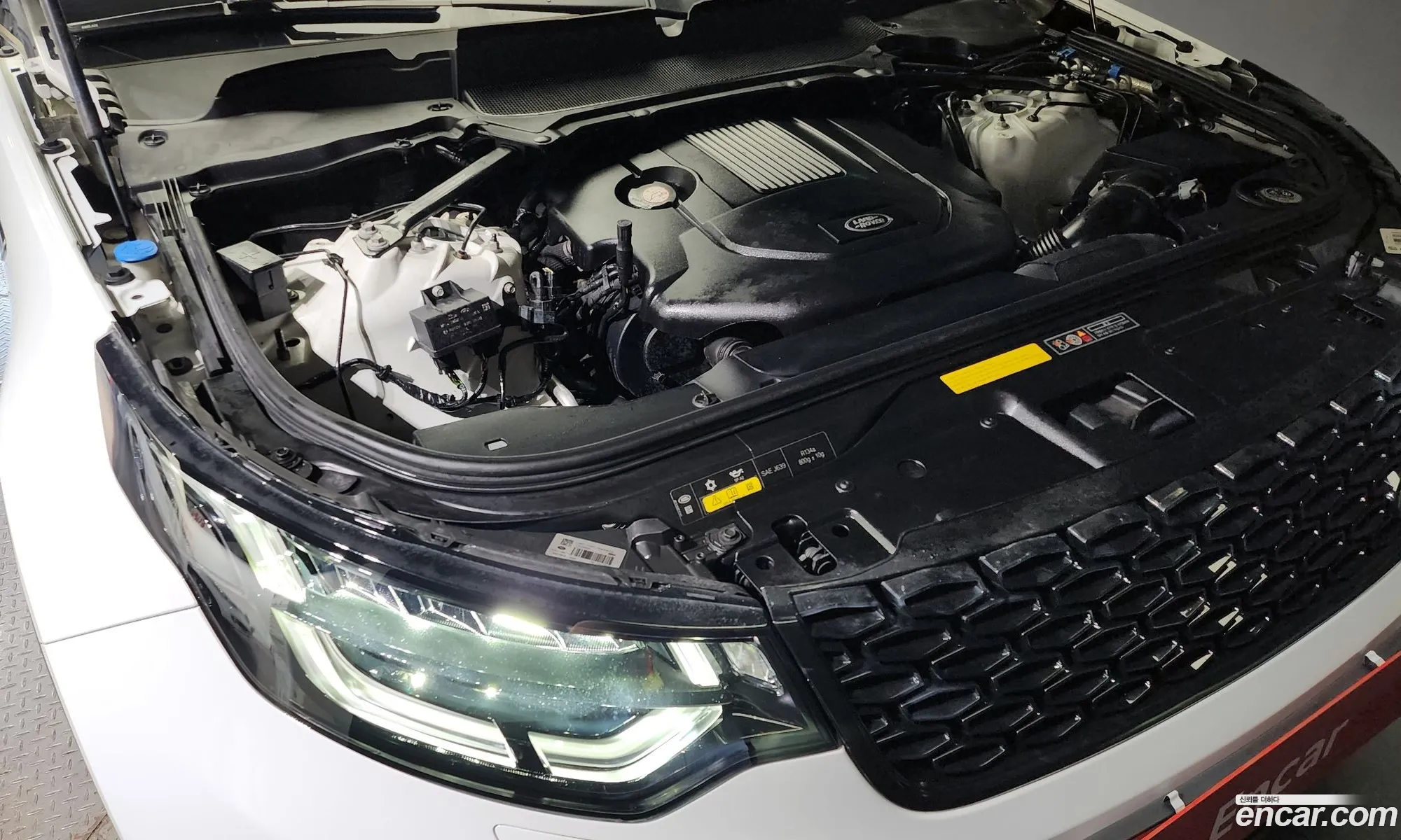 Land Rover Discovery V 30 Td6 Hse 2018 - фотография 7374971