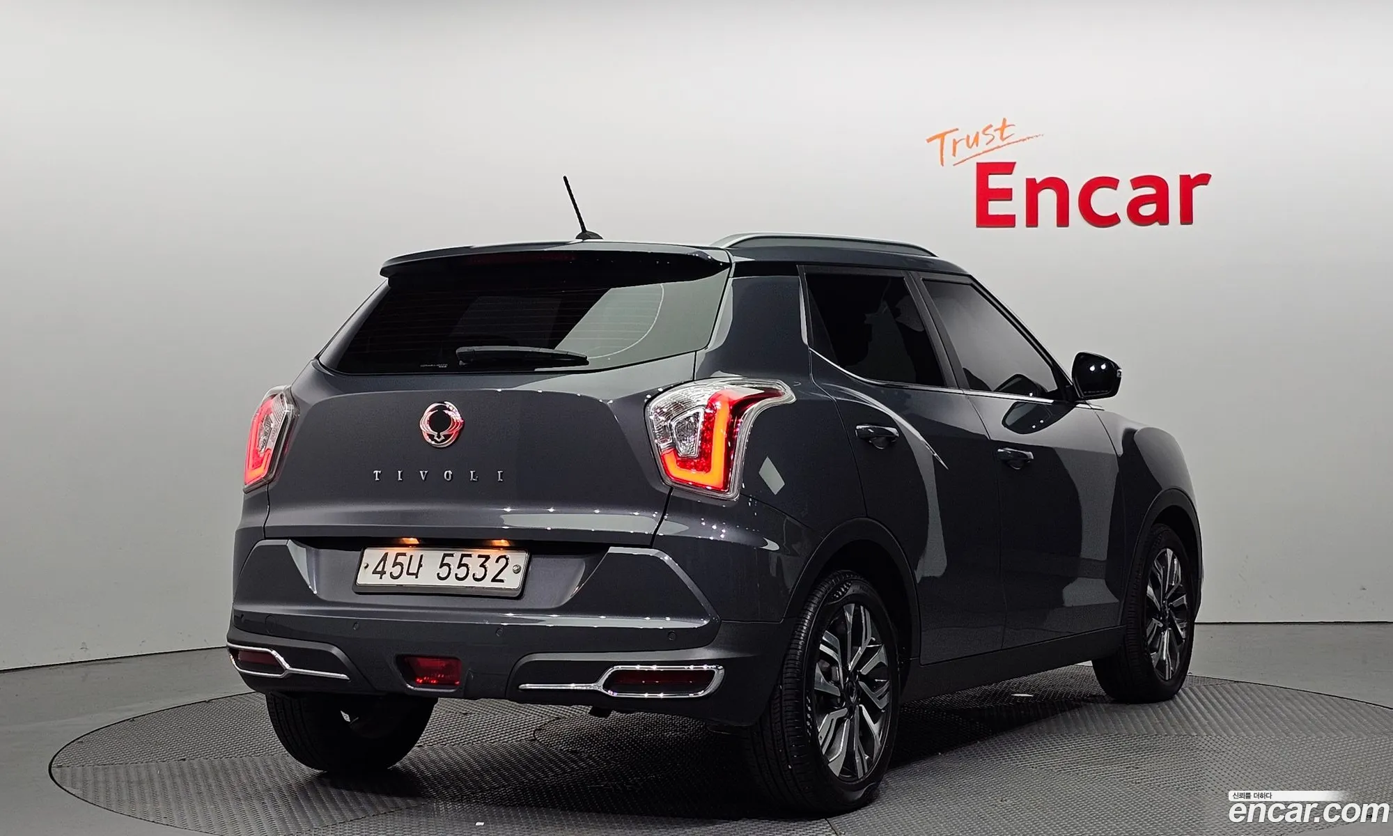 Ssangyong Tivoli Tivoli Gear Plus 2Wd 2019 - фотография 17429911