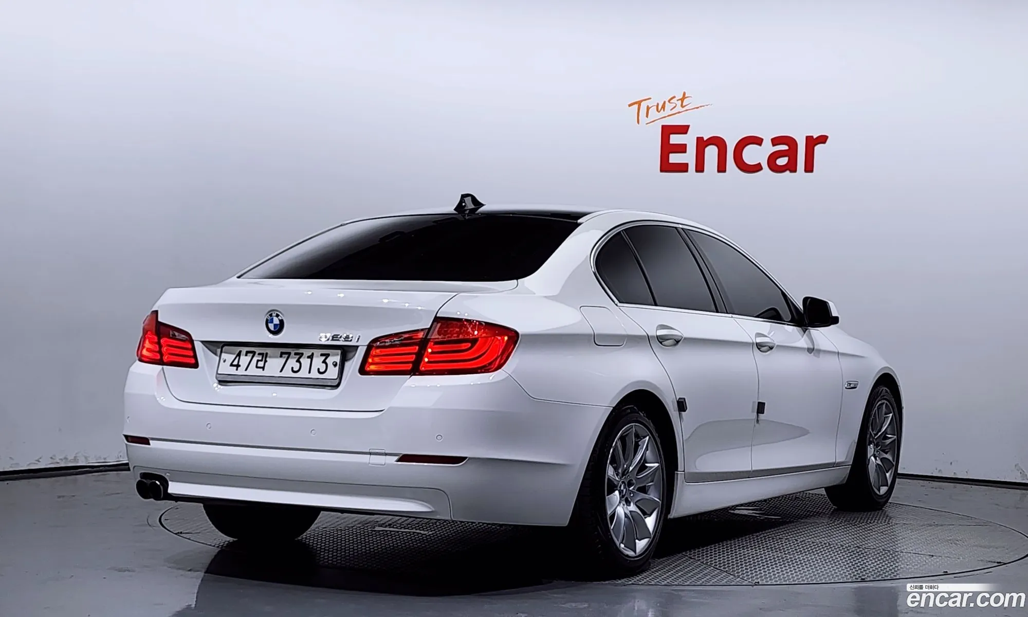BMW 5Er Vi F10F11F07 528I 2012 - фотография 16365537