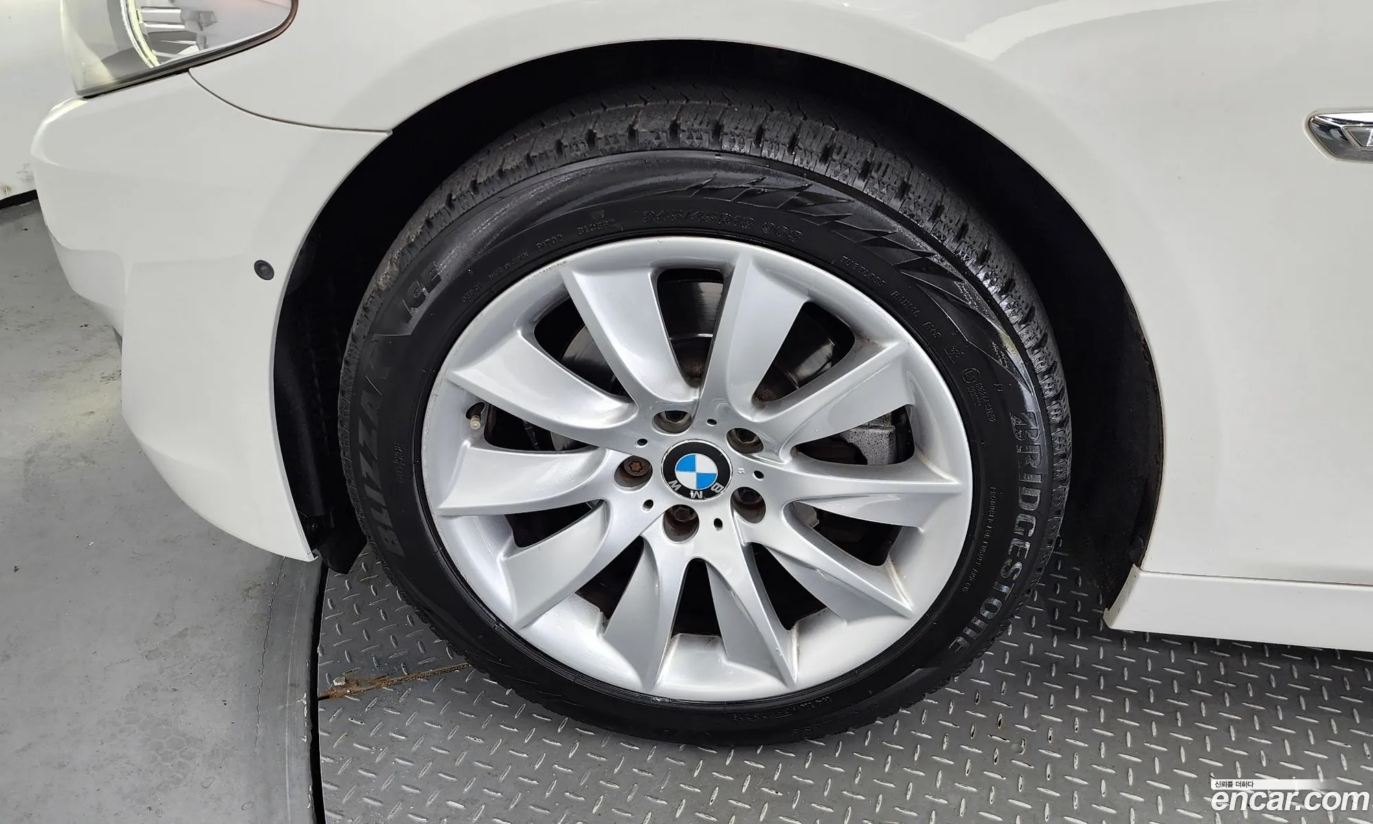BMW 5Er Vi F10F11F07 528I 2012 - фотография 16365540