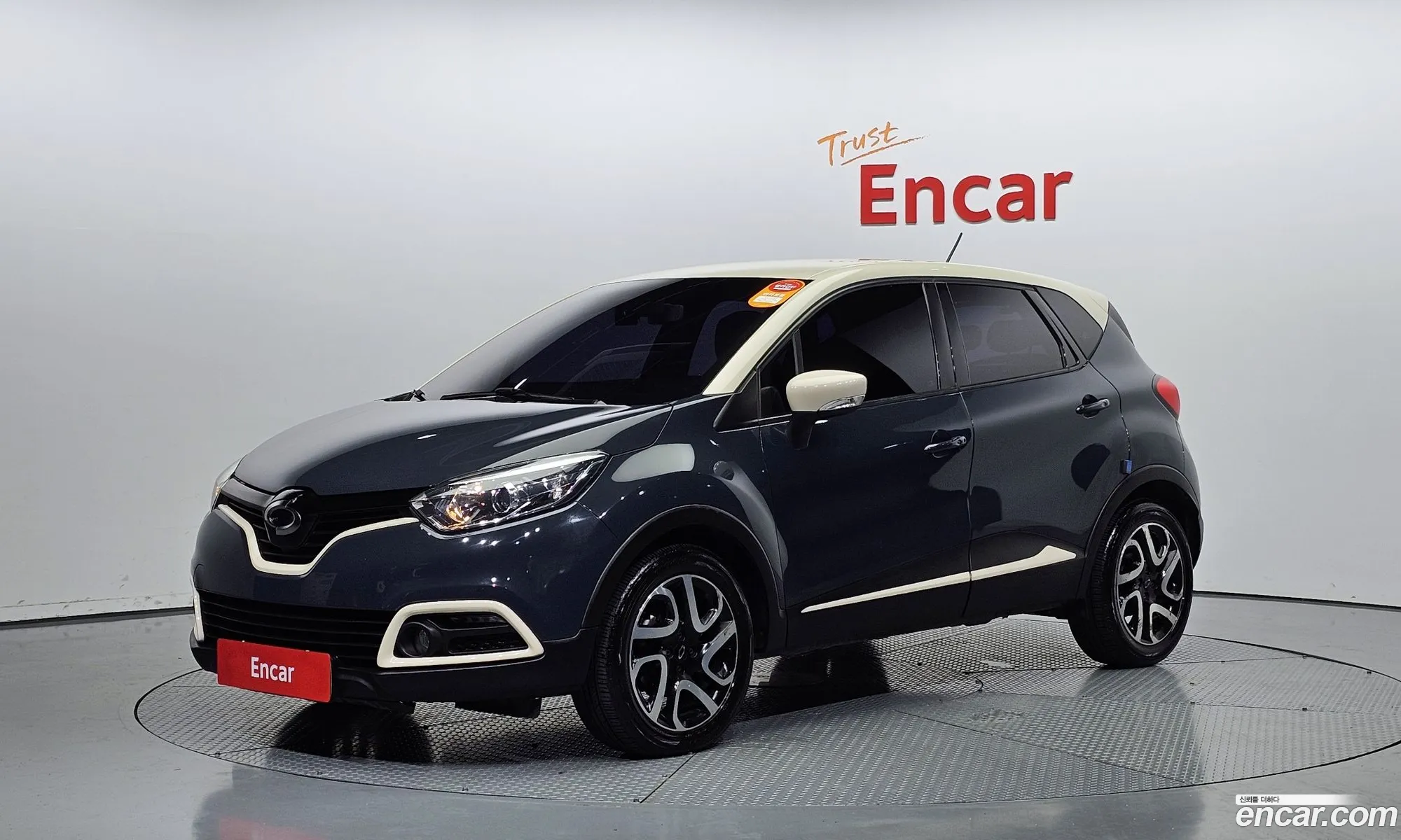 Renault Samsung Qm3 Re 2015 - фотография 4737784