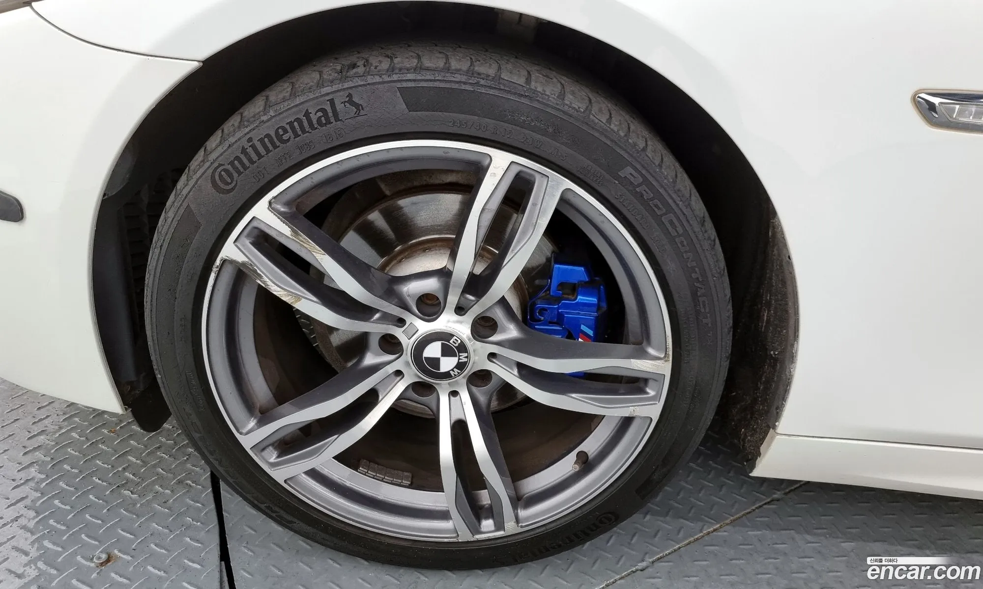 BMW 5 Series F10 520D M Sports - фотография 18590656