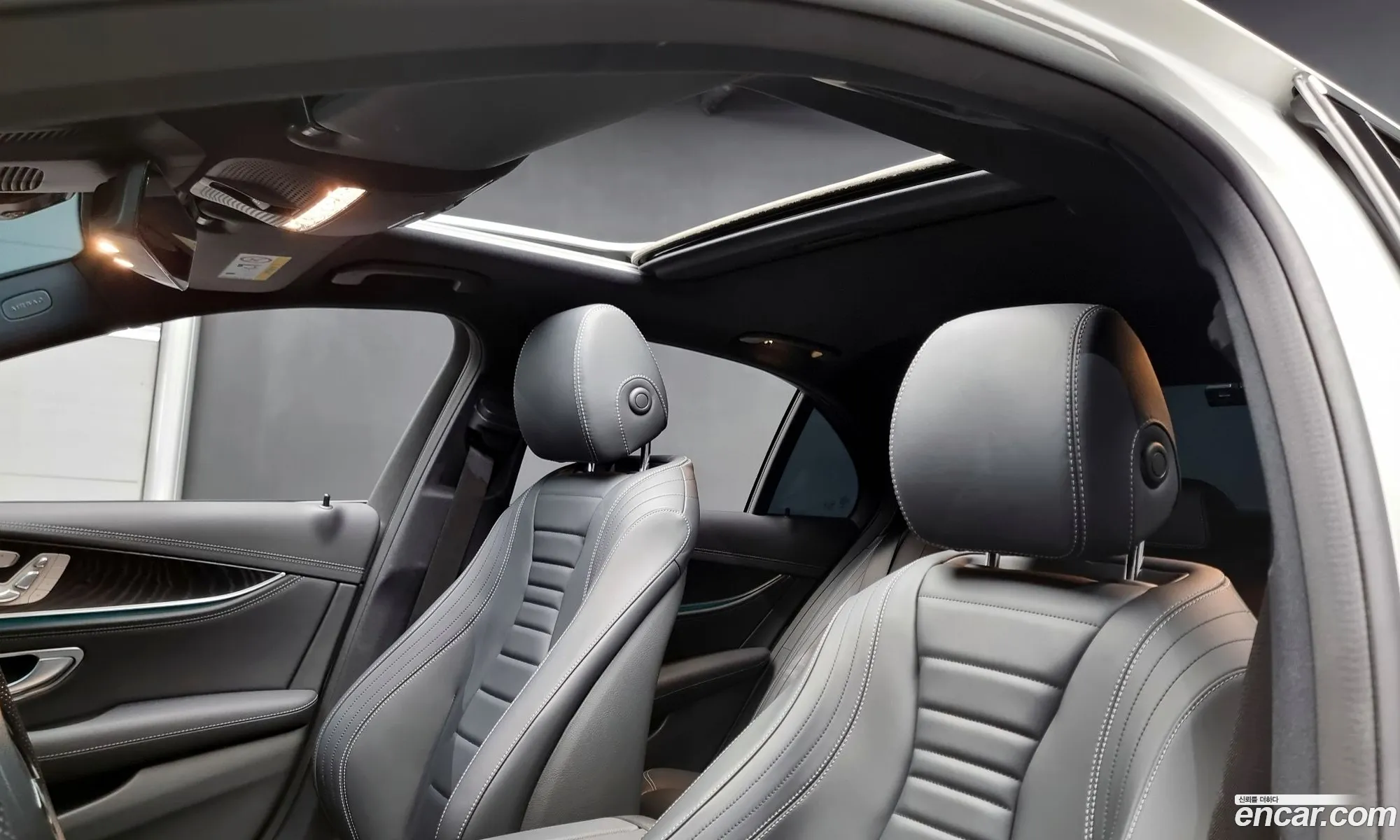 E-Class W213E220D 4Matic Amg Line - фотография 15380542