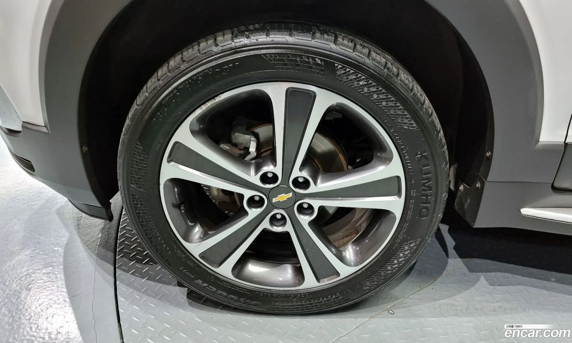 Chevrolet Gm Daewoo Captiva 2Wd Ltz - фотография 17705739