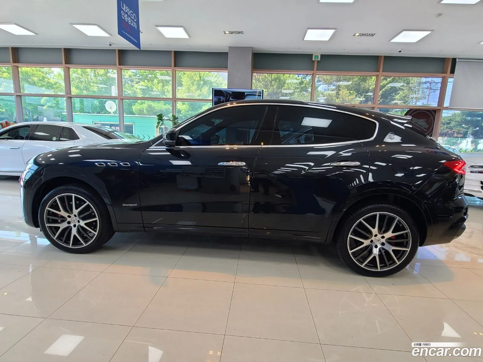 Maserati Levante I 30 Awd Gran Sport 2019 - фотография 4670350