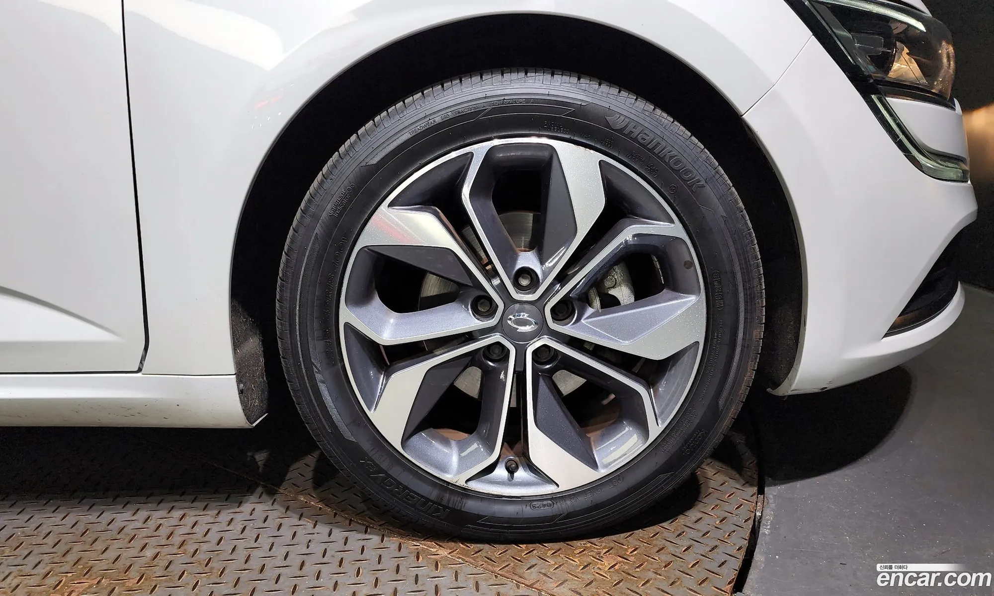 Renault Samsung Sm6 20 Lpe Le For The Disabled 2019 - фотография 3144740