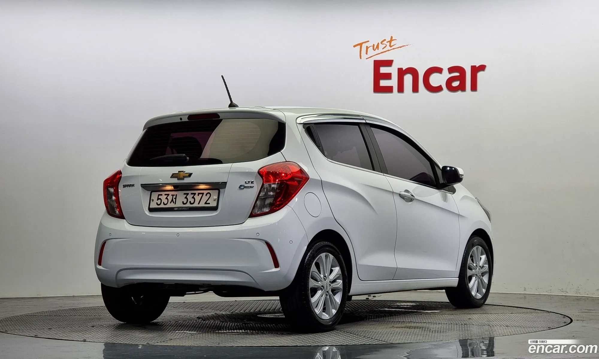 Chevrolet Spark Iv Ltz 2017 - фотография 8148149