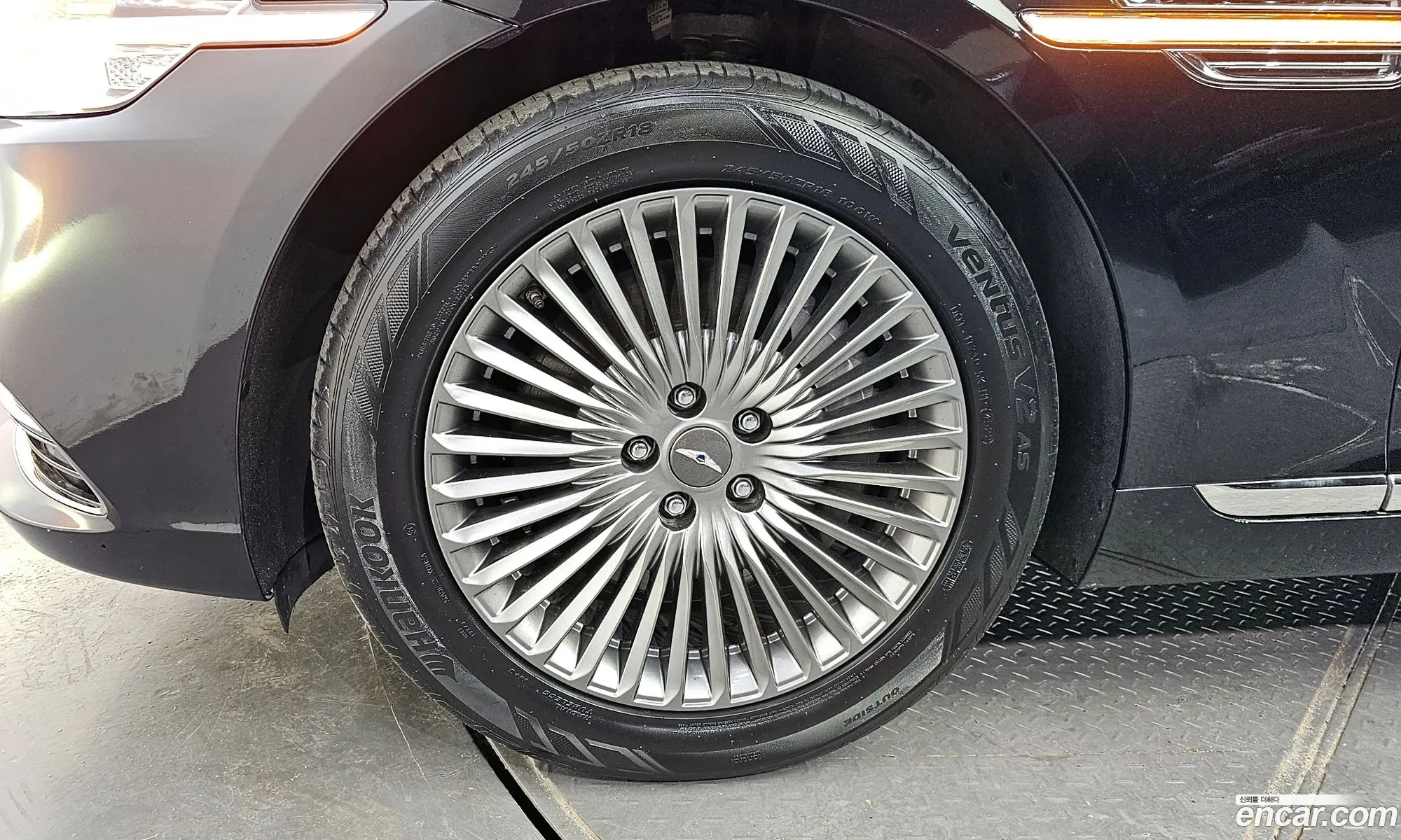 Genesis G90 I 38 Awd 2021 - фотография 17226715