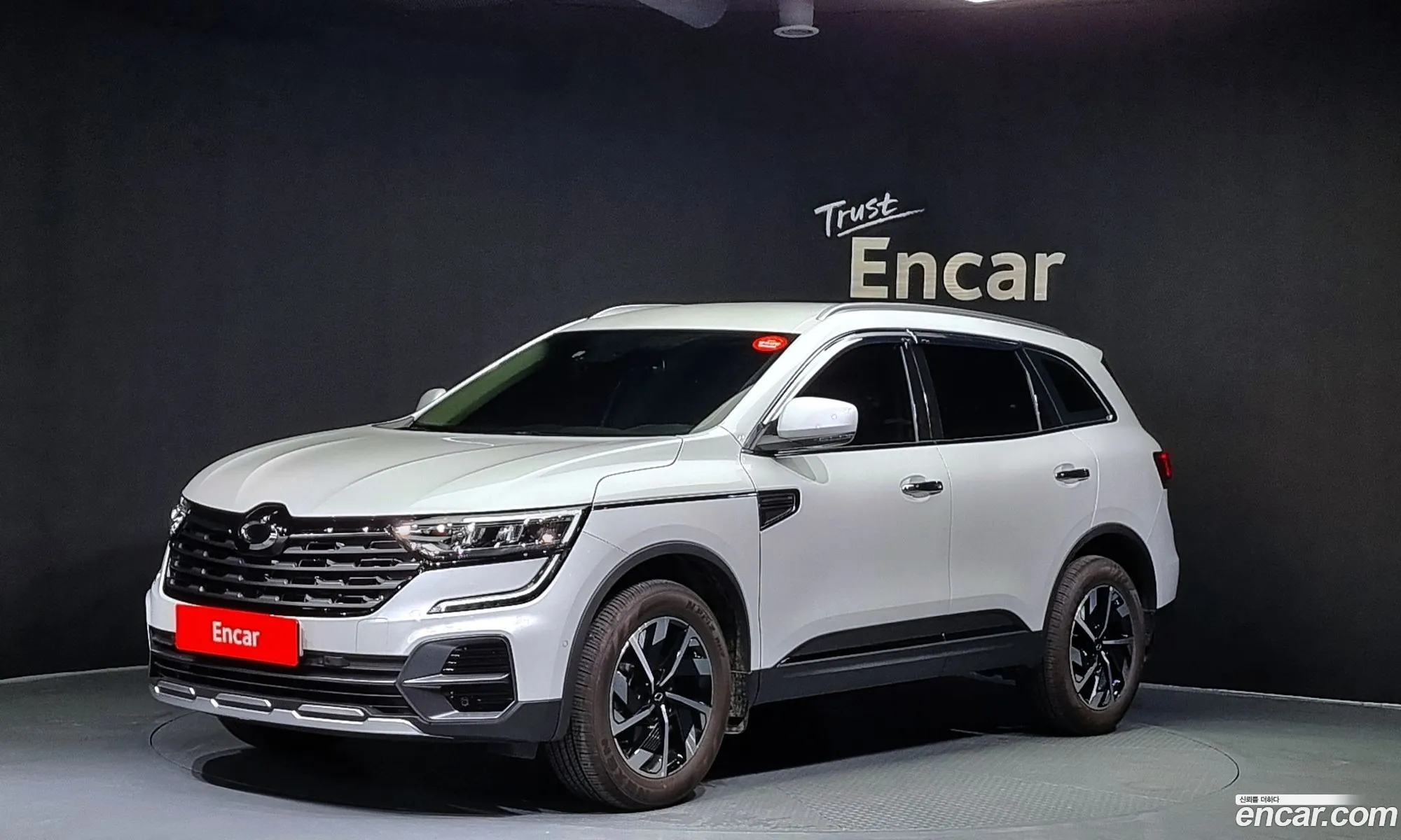 Renault Samsung Qm6 Quest 20 Lpe Adventure 2Wd 2024 - фотография 4923033