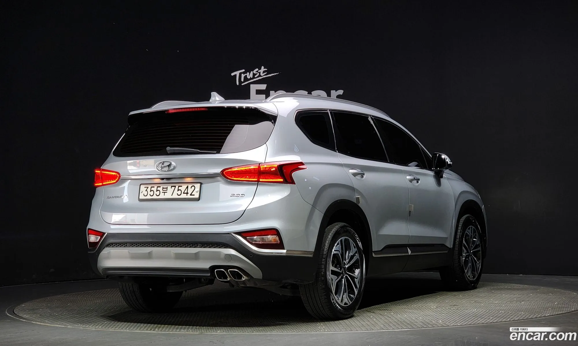 Hyundai Santa Fe Diesel 20 2Wd 2019 - фотография 18151512