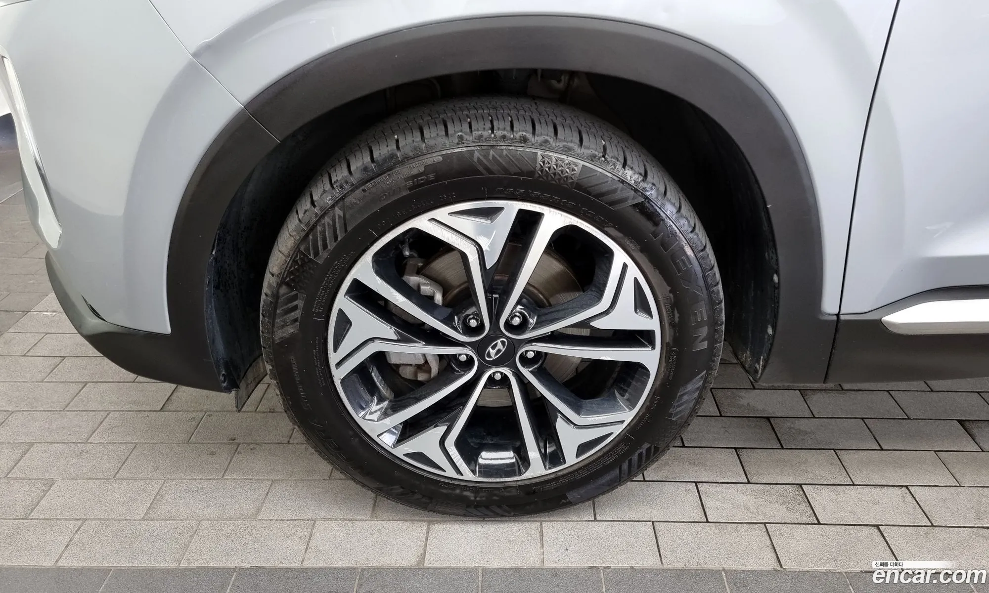 Hyundai Santa Fe Diesel 20 2Wd 2019 - фотография 18151515