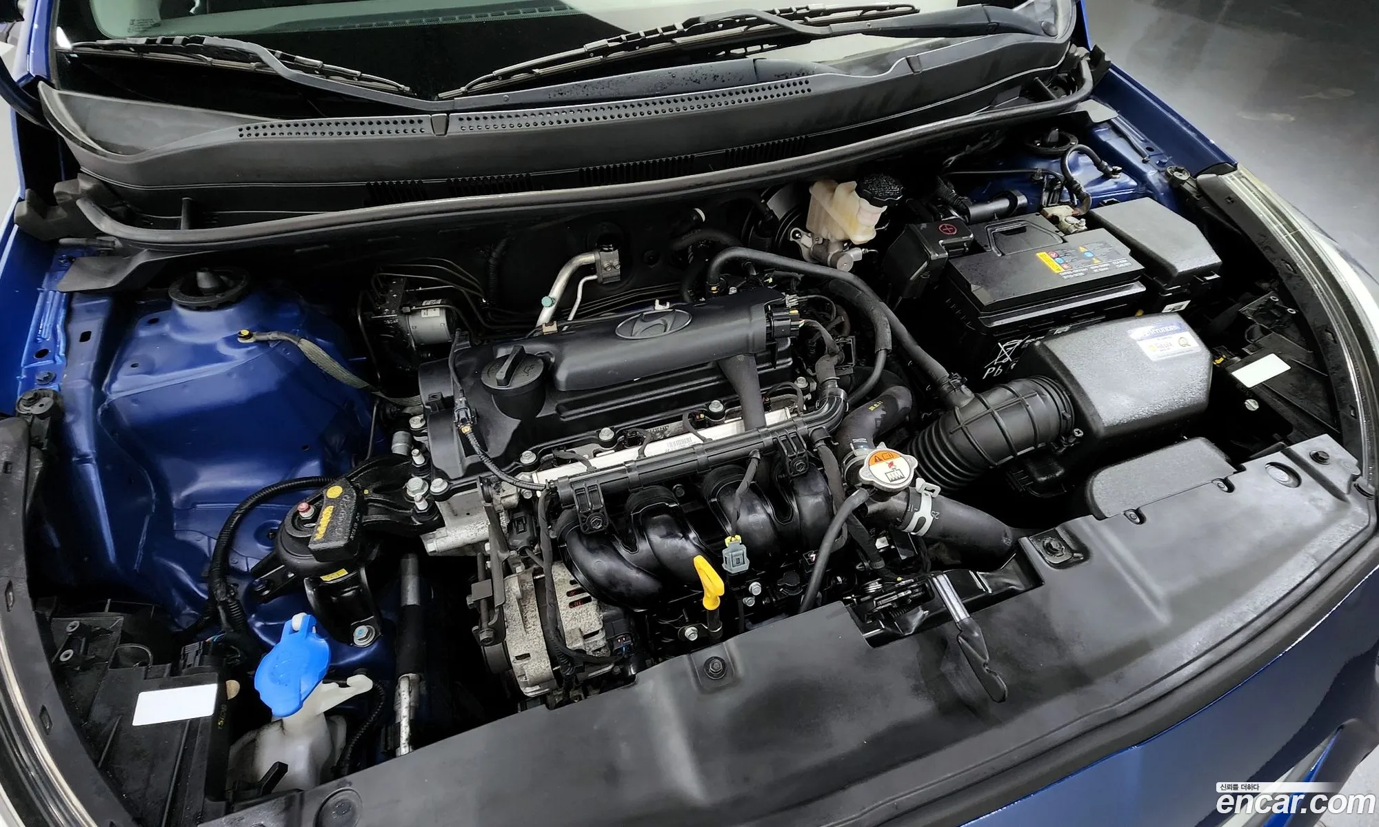 Hyundai Accent Iv Wit 14 Vvt Premium 2015 - фотография 17292725