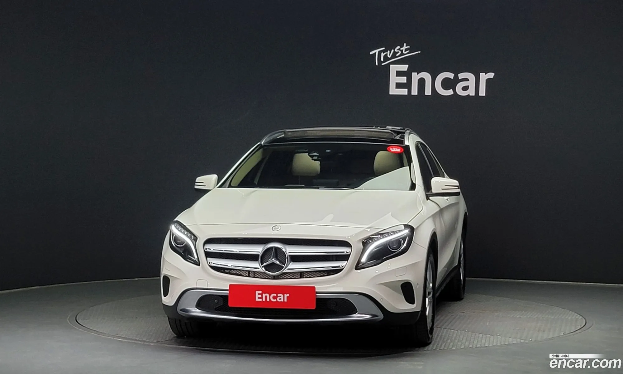 Mercedes-Benz Gla-Klasse Gla200 D 4Matic 2017 - фотография 13966966