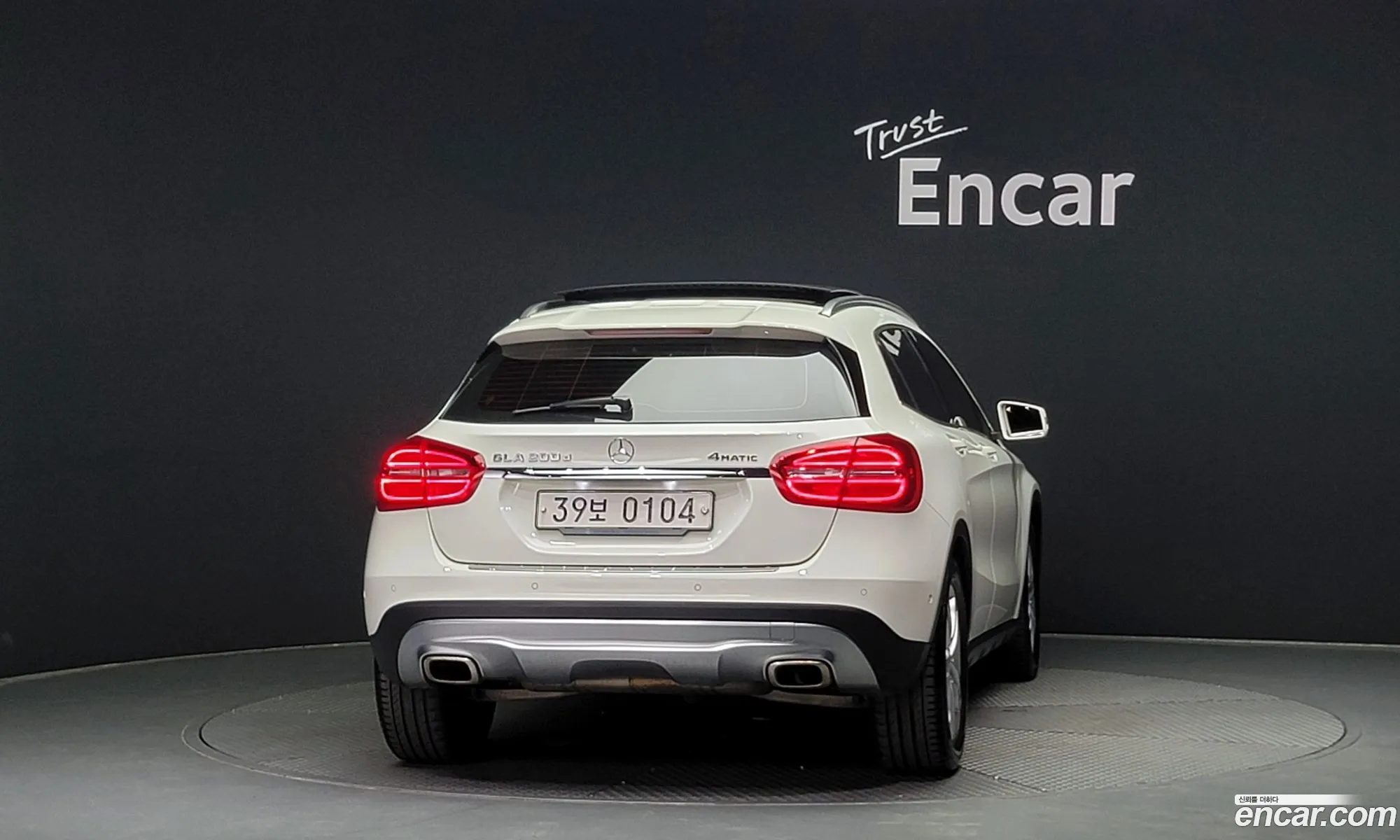 Mercedes-Benz Gla-Klasse Gla200 D 4Matic 2017 - фотография 13966967