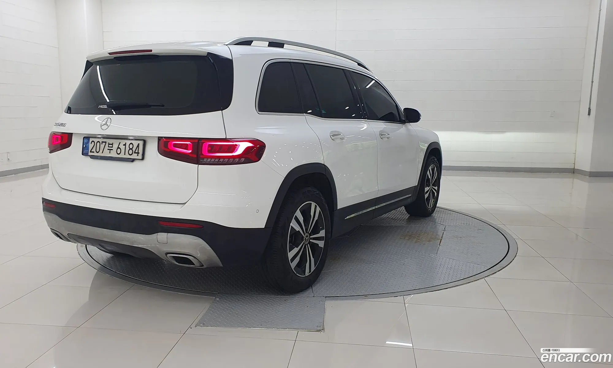 Mercedes-Benz Glb I X247 Glb220 2021 - фотография 18976211