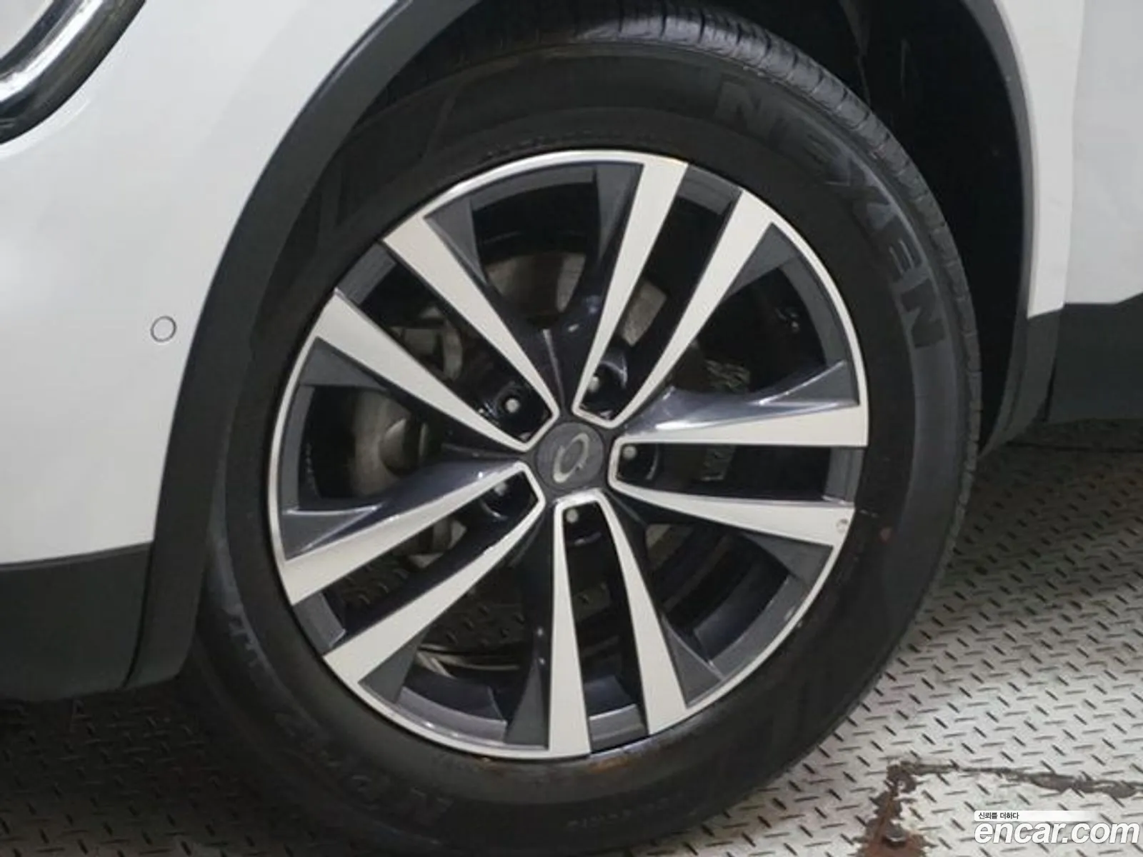 Renault Korea Samsung The New Qm6 20 Lpe Le 2Wd - фотография 16958257