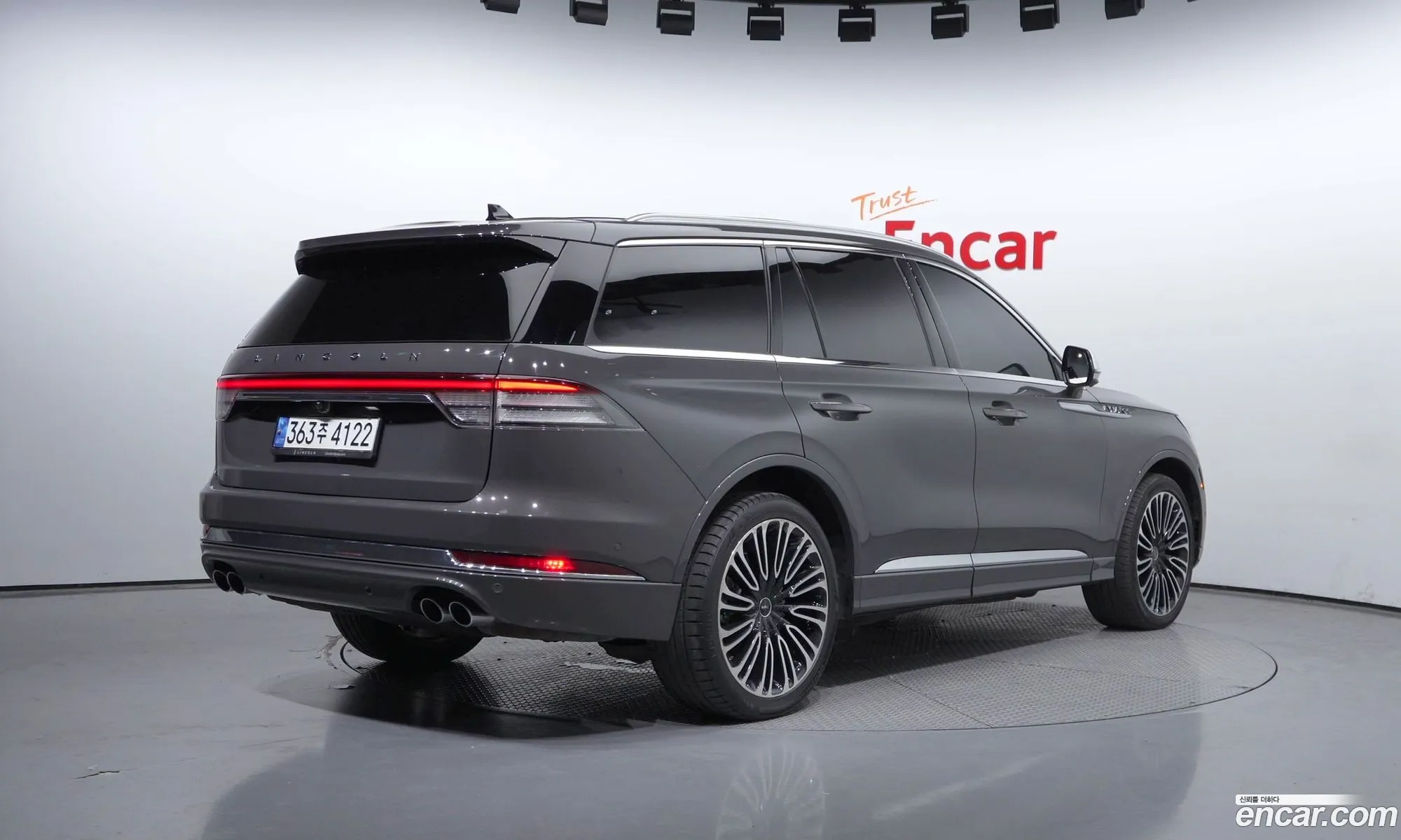 Lincoln Aviator Ii 30 Black Label Awd 2021 - фотография 3500146