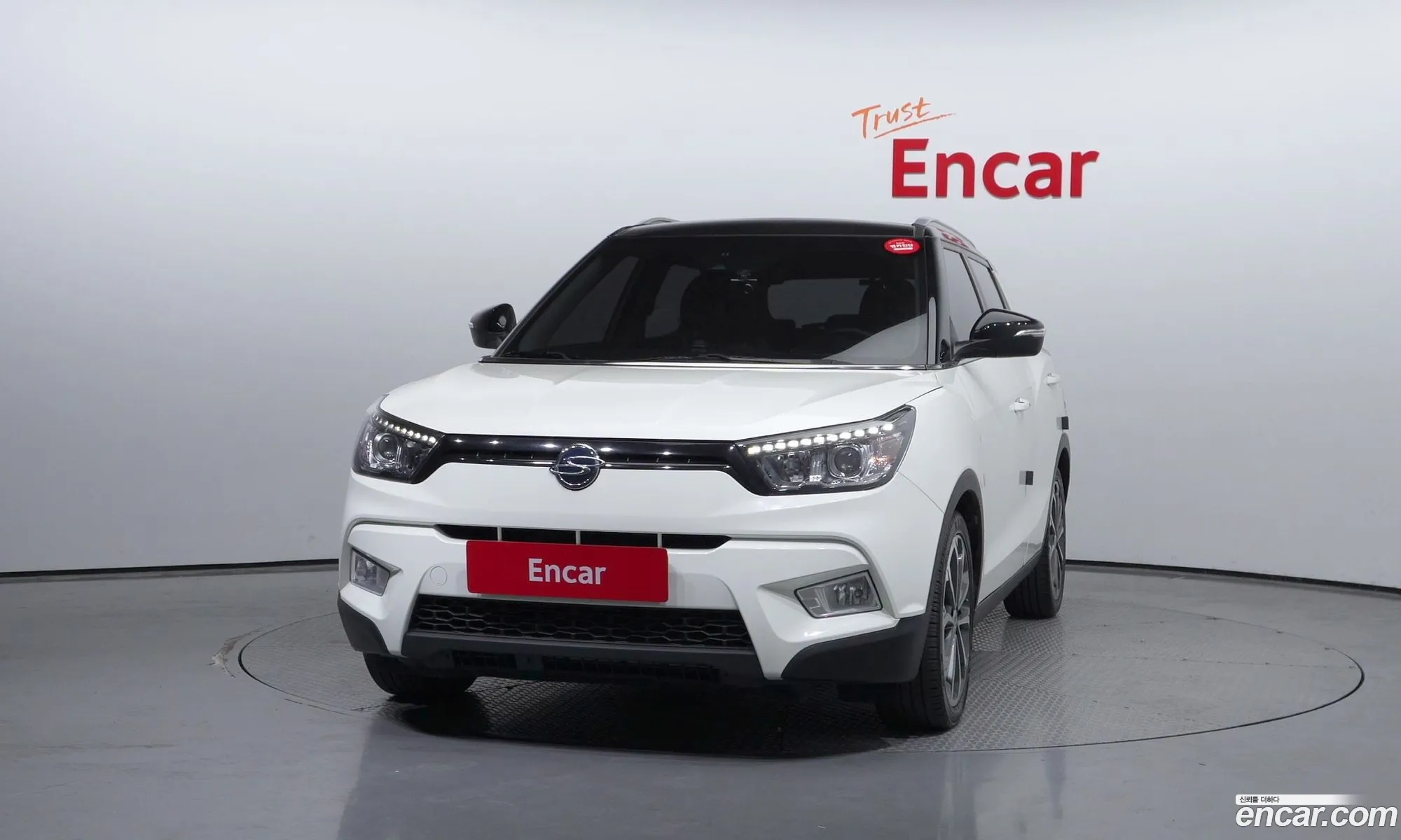 Ssangyong Tivoli Tivoli Vx 2Wd 2017 - фотография 16951313