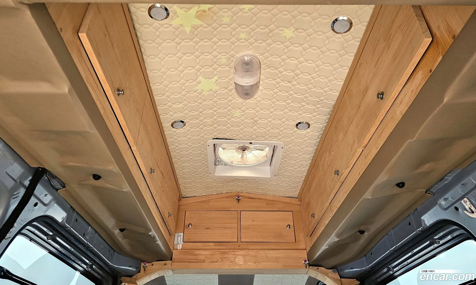 Grand Starex Camping Car - фотография 1514233