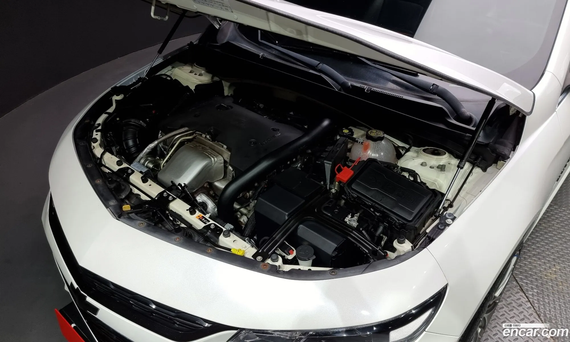 Chevrolet Malibu Ix 20 Turbo Ltz 2017 - фотография 6803474